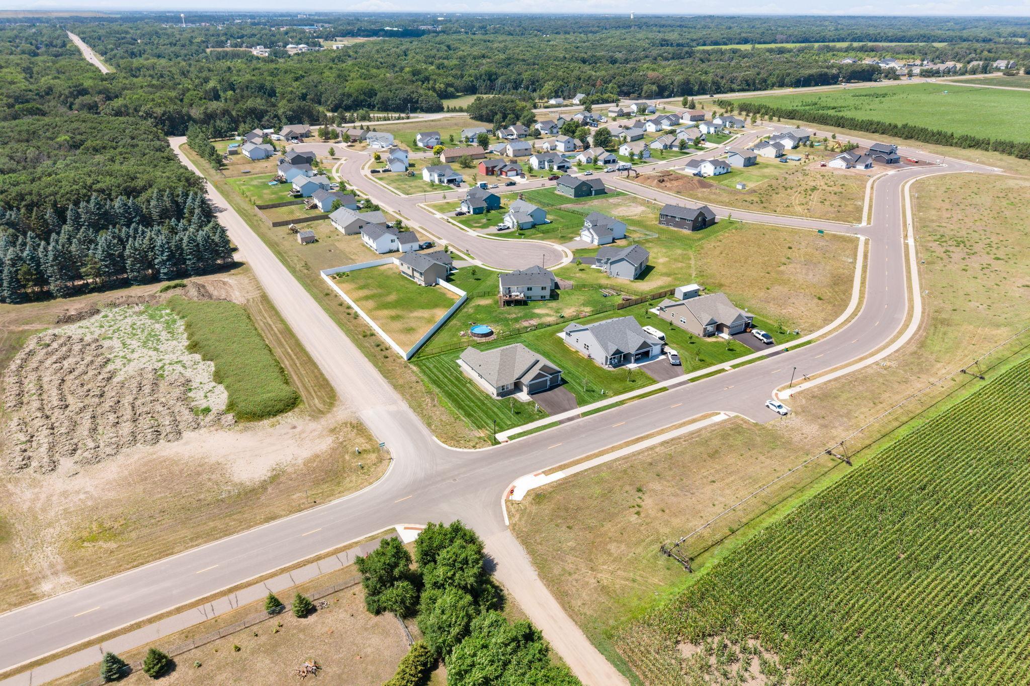 main property photo 8
