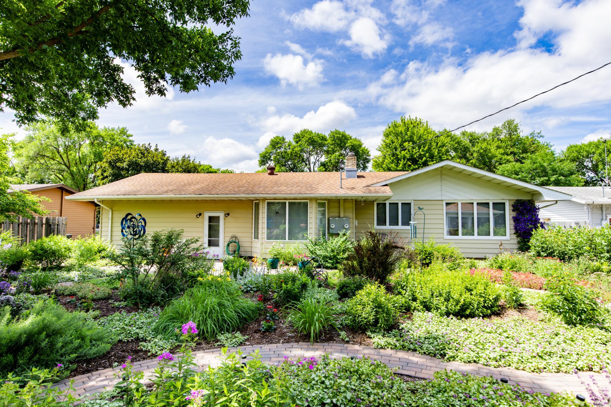 main property photo 51
