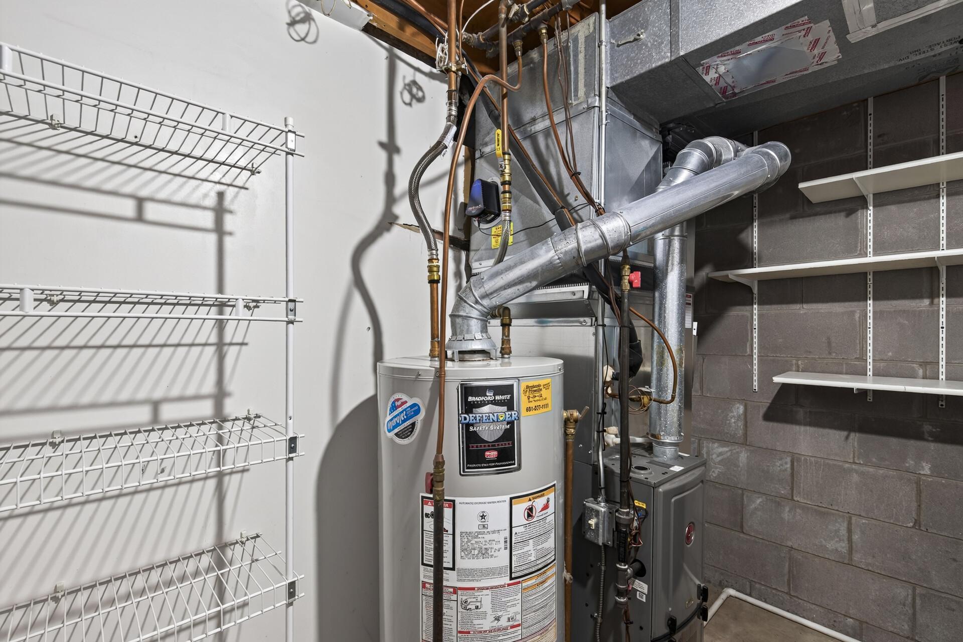 main property photo 40