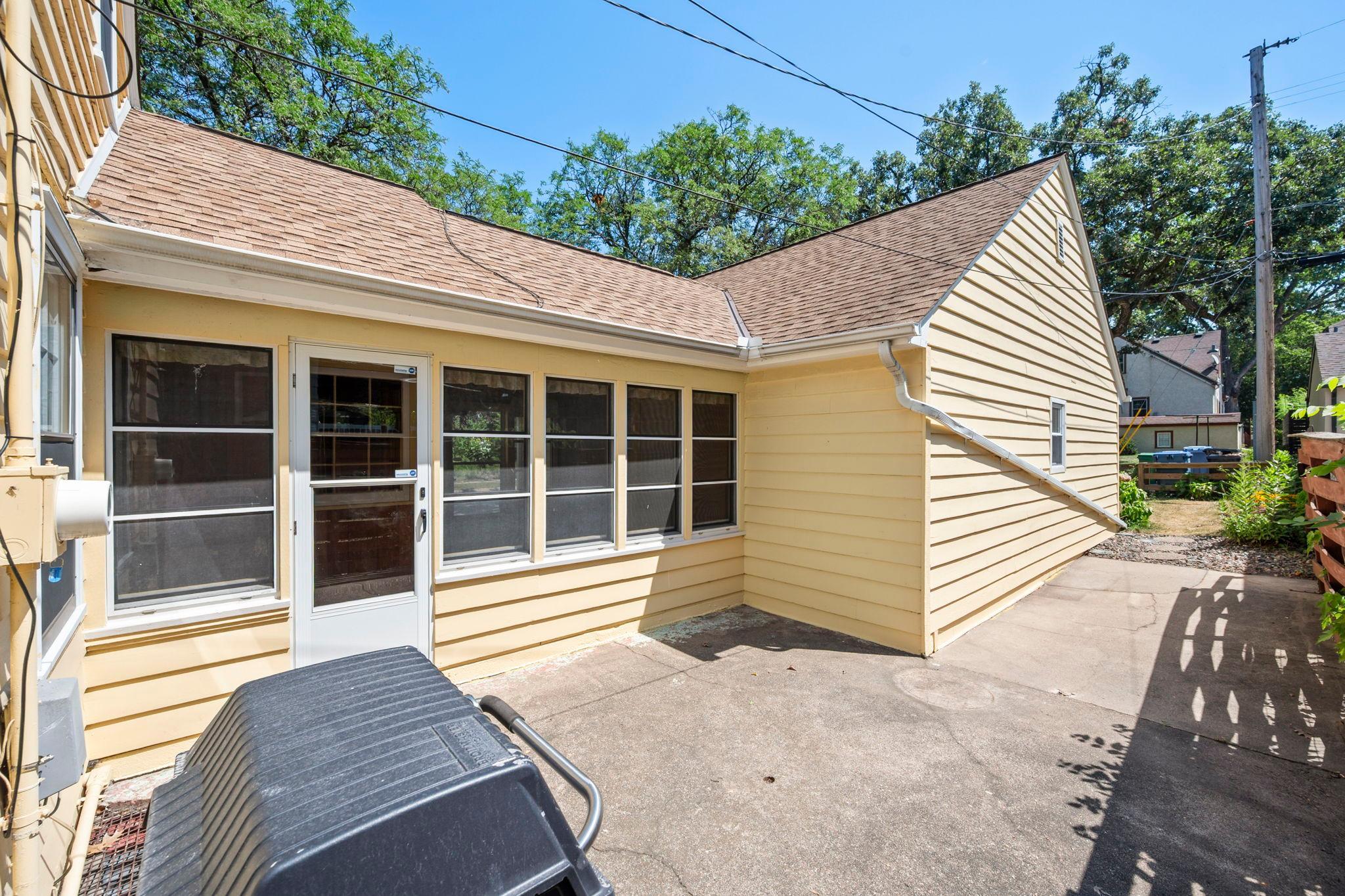 main property photo 48