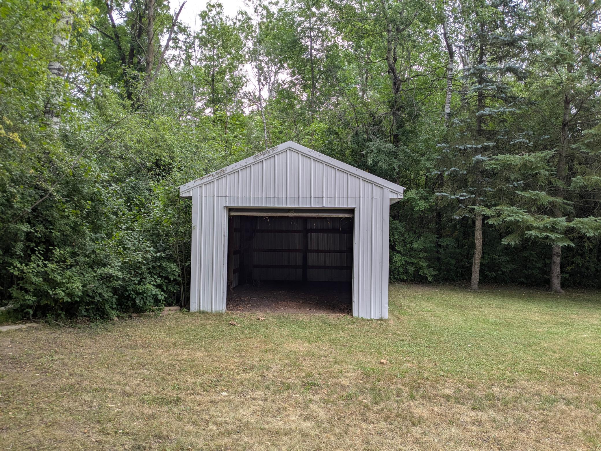 main property photo 35
