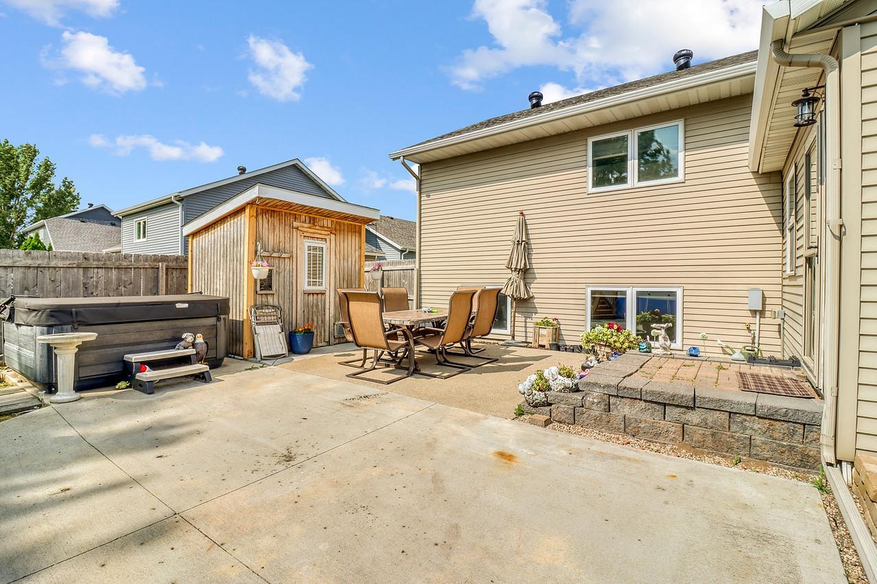 main property photo 41