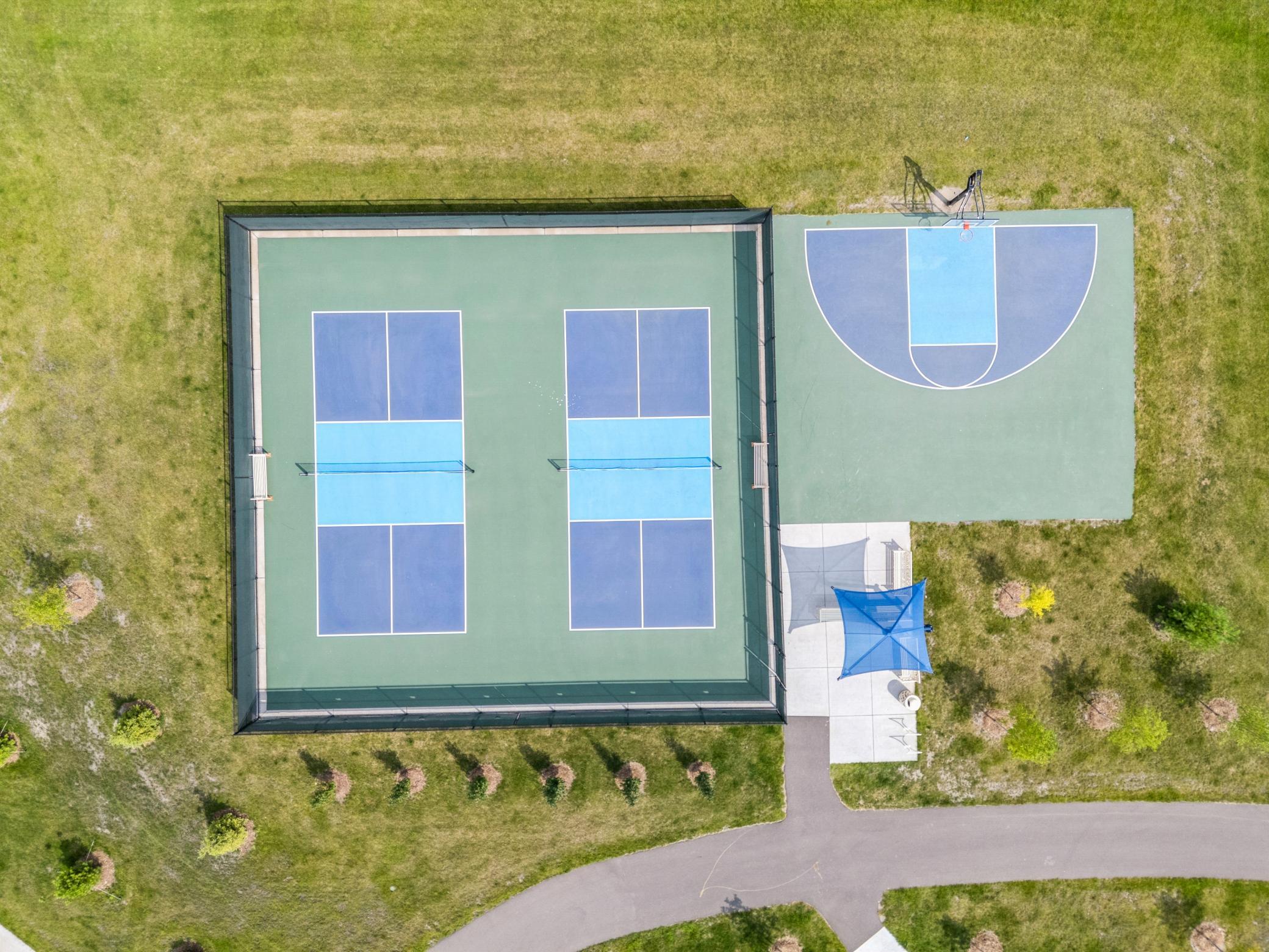 main property photo 18