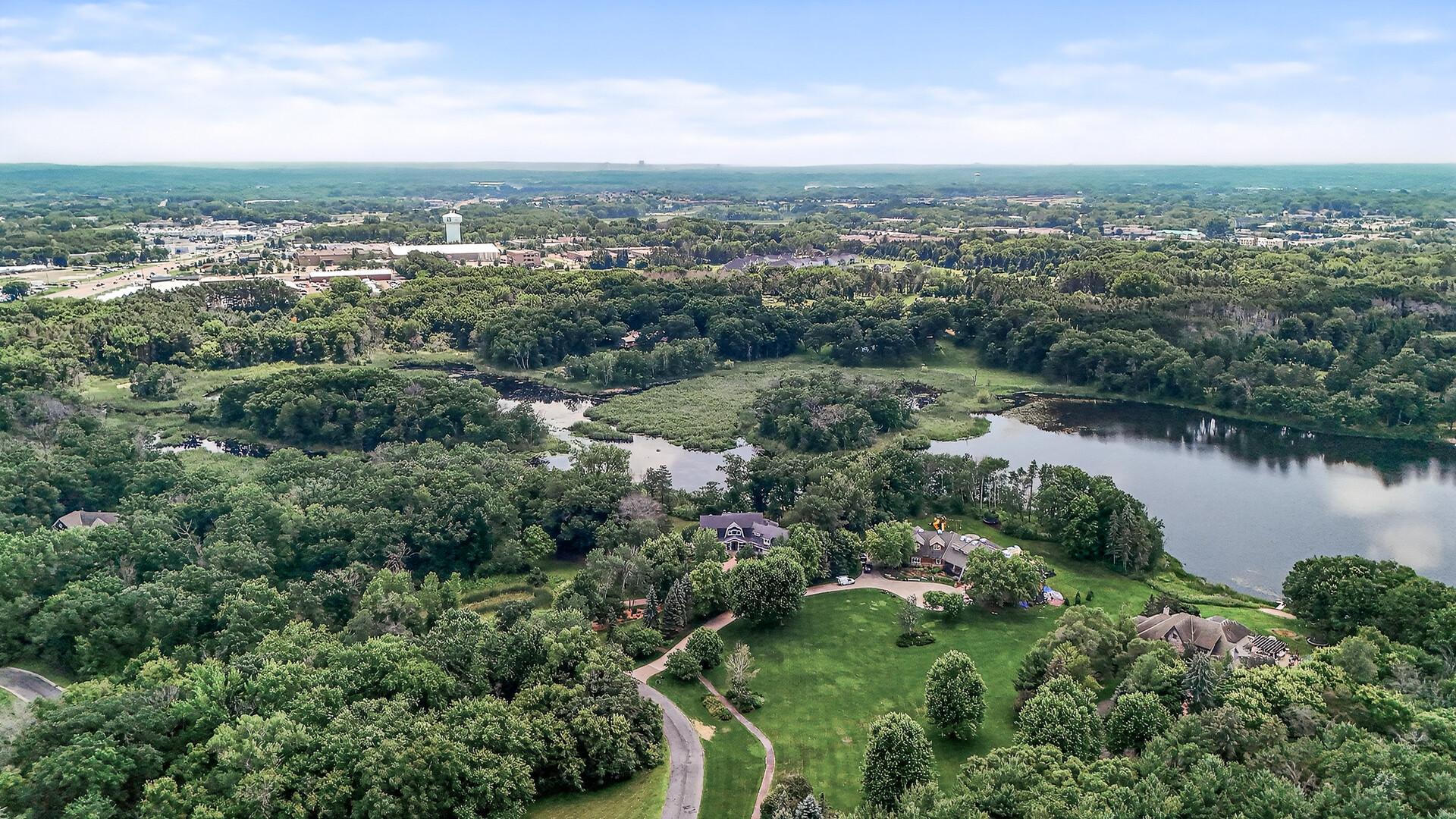 main property photo 8