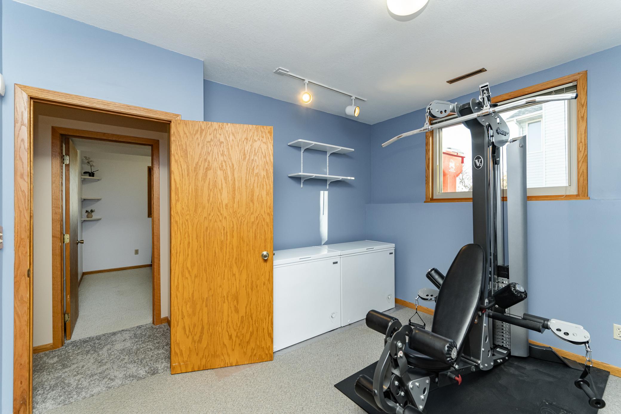 main property photo 21