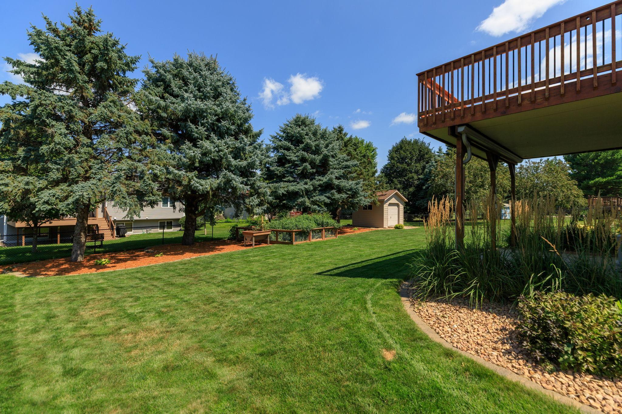 main property photo 34