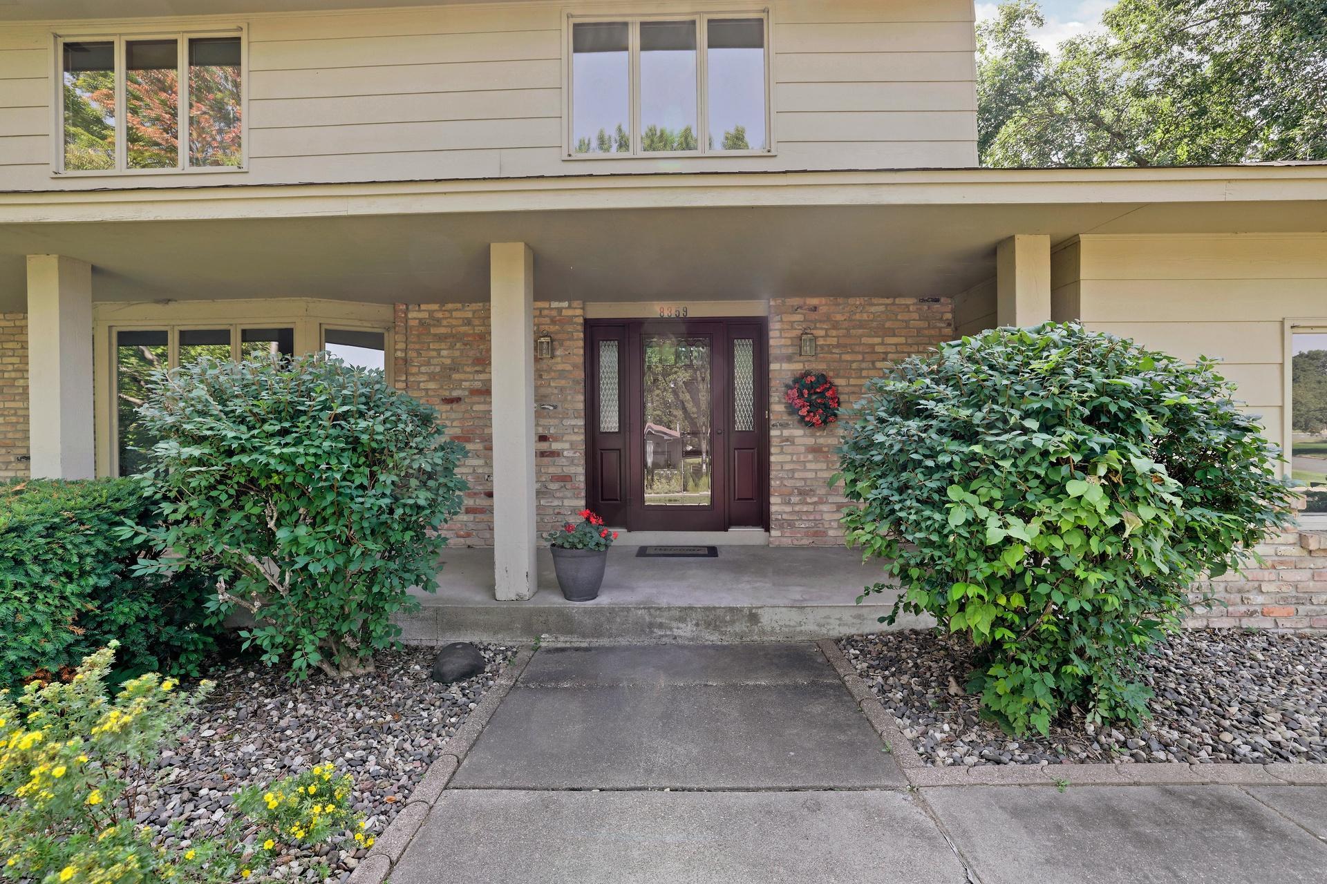 main property photo 3