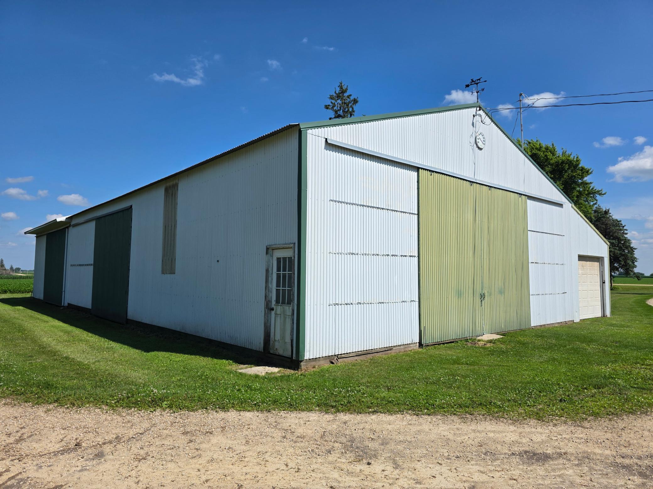 main property photo 73