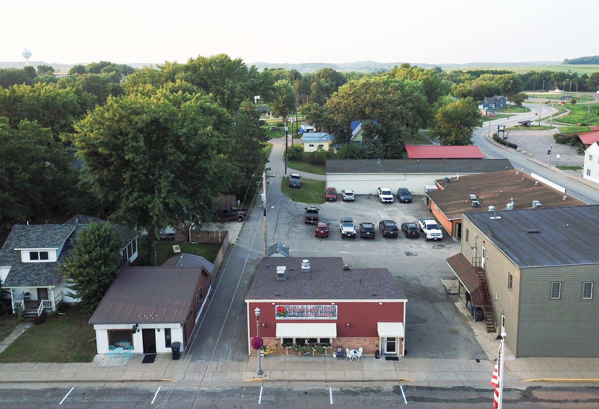 main property photo 50