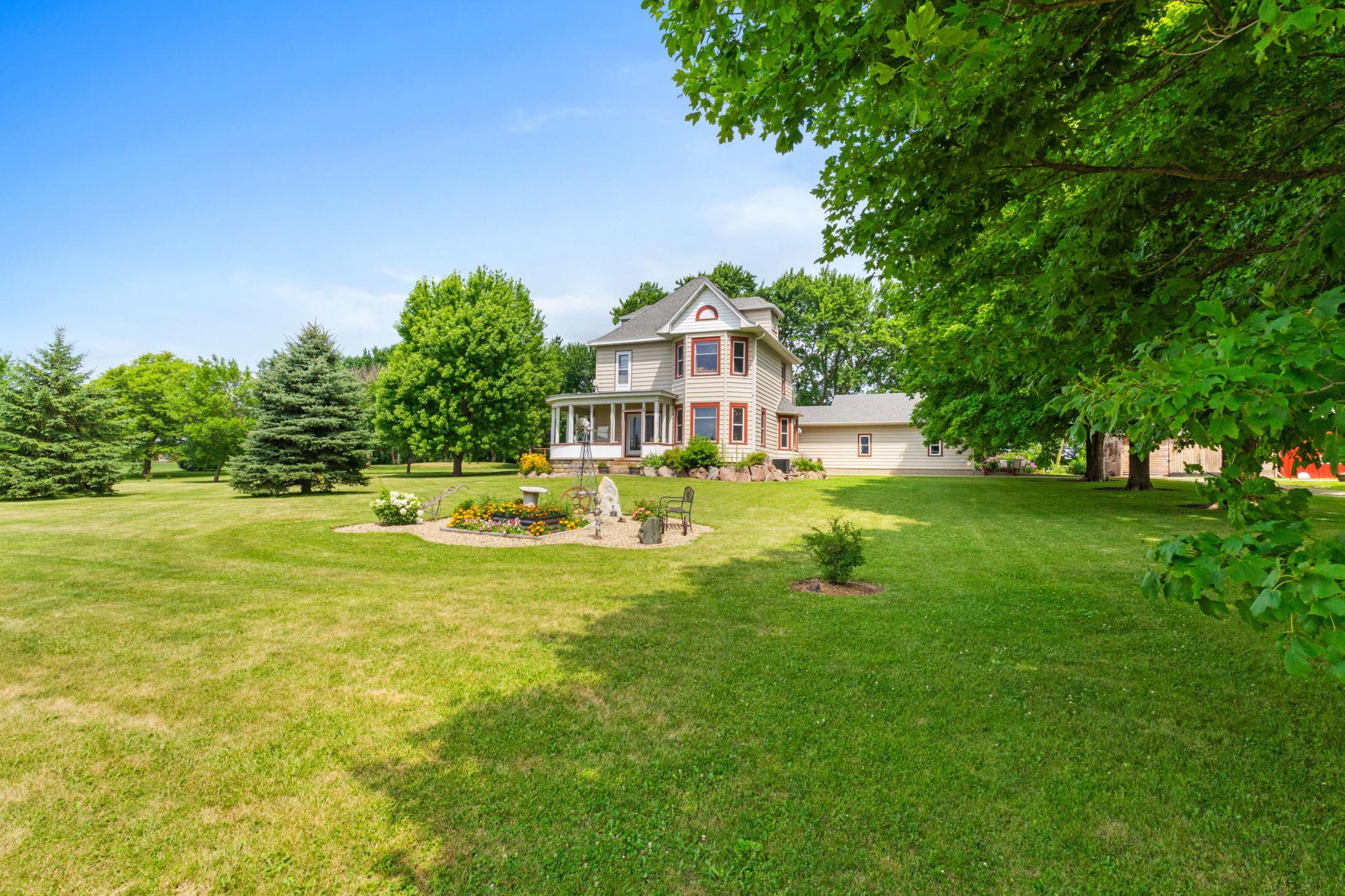 main property photo 45