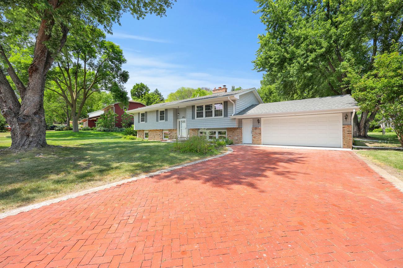 main property photo 3