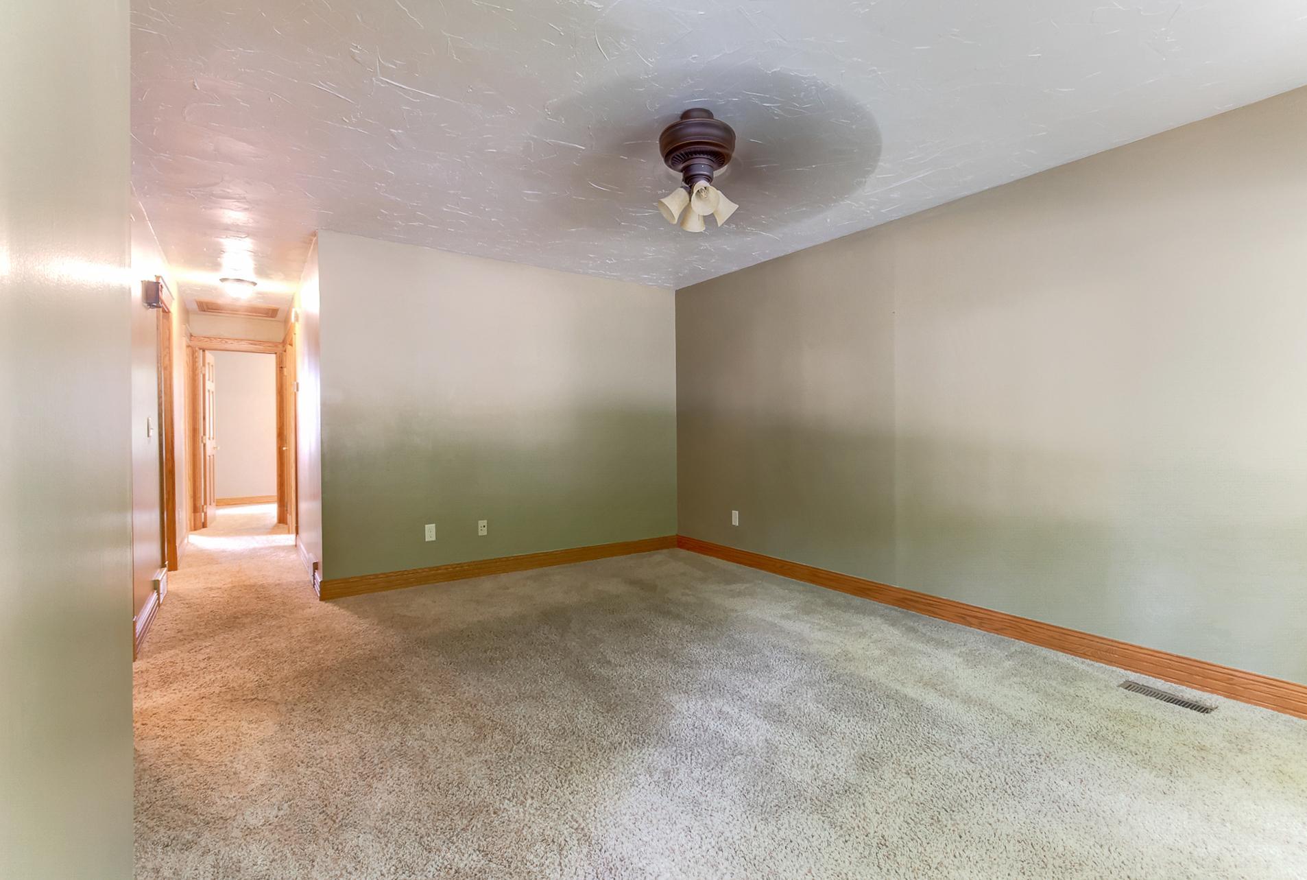 property viewer photo 17