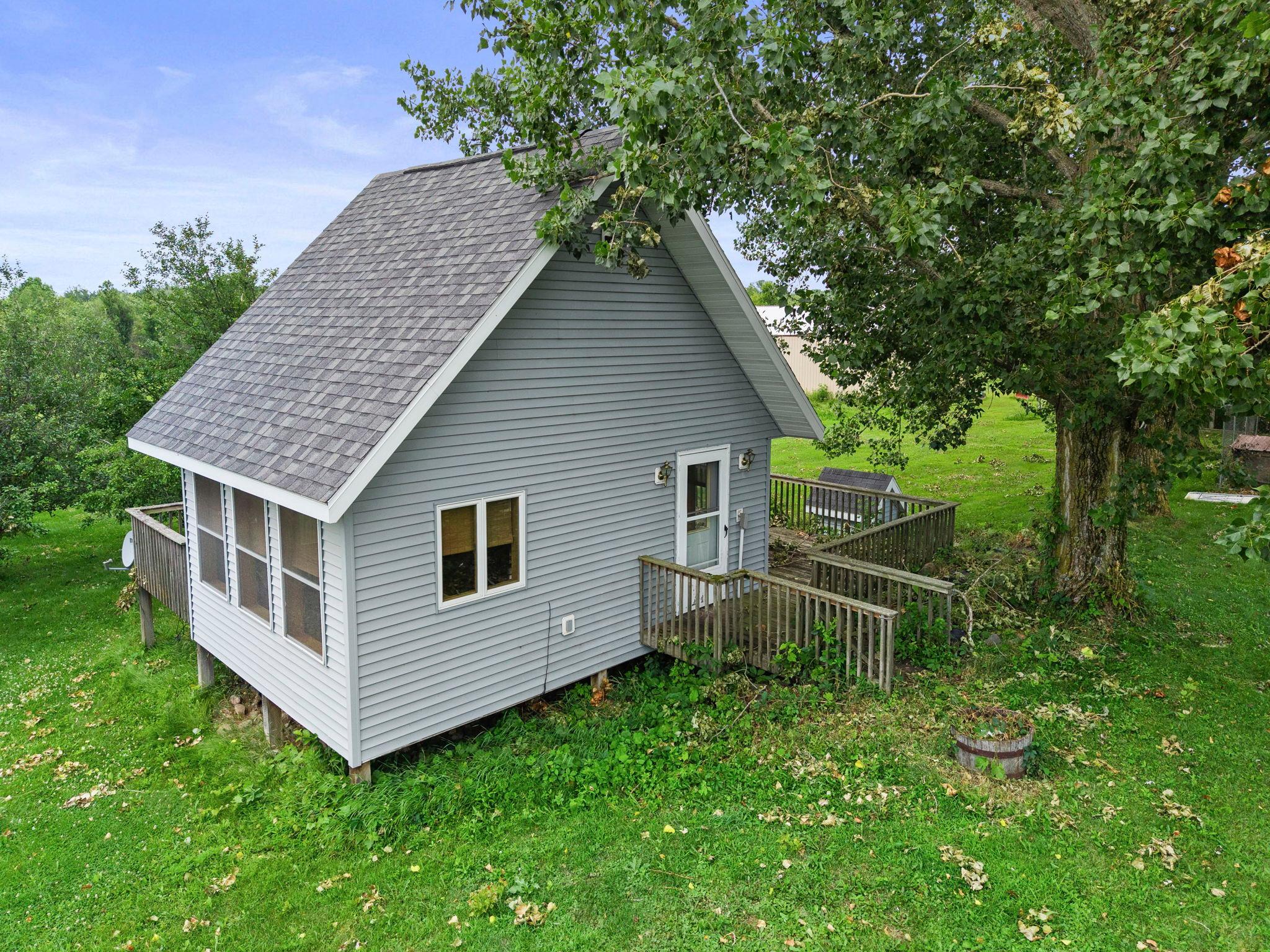 main property photo 35