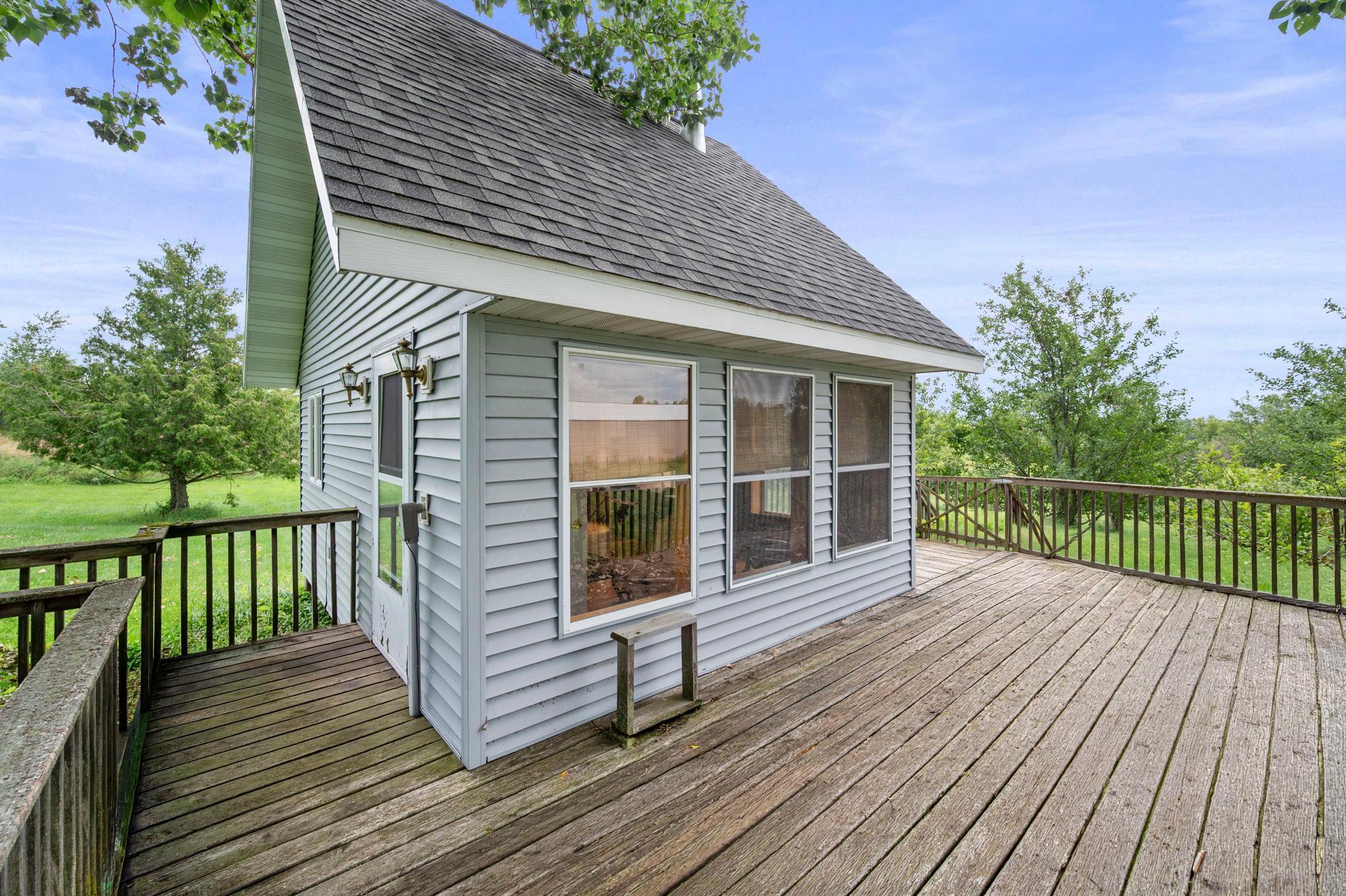 main property photo 36