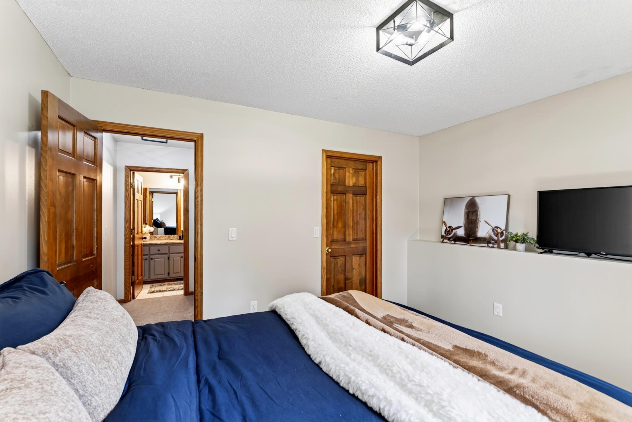 main property photo 70