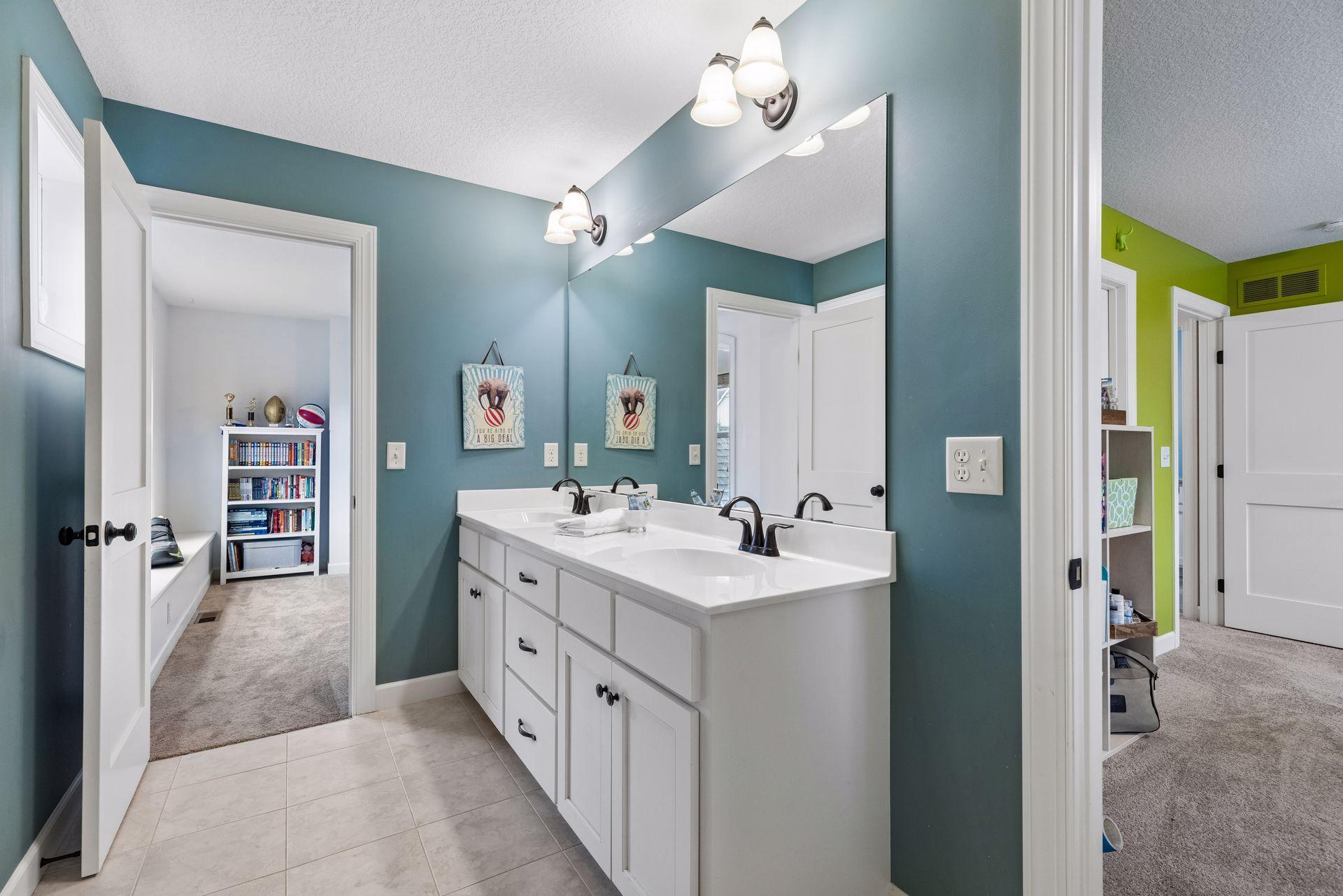 main property photo 43