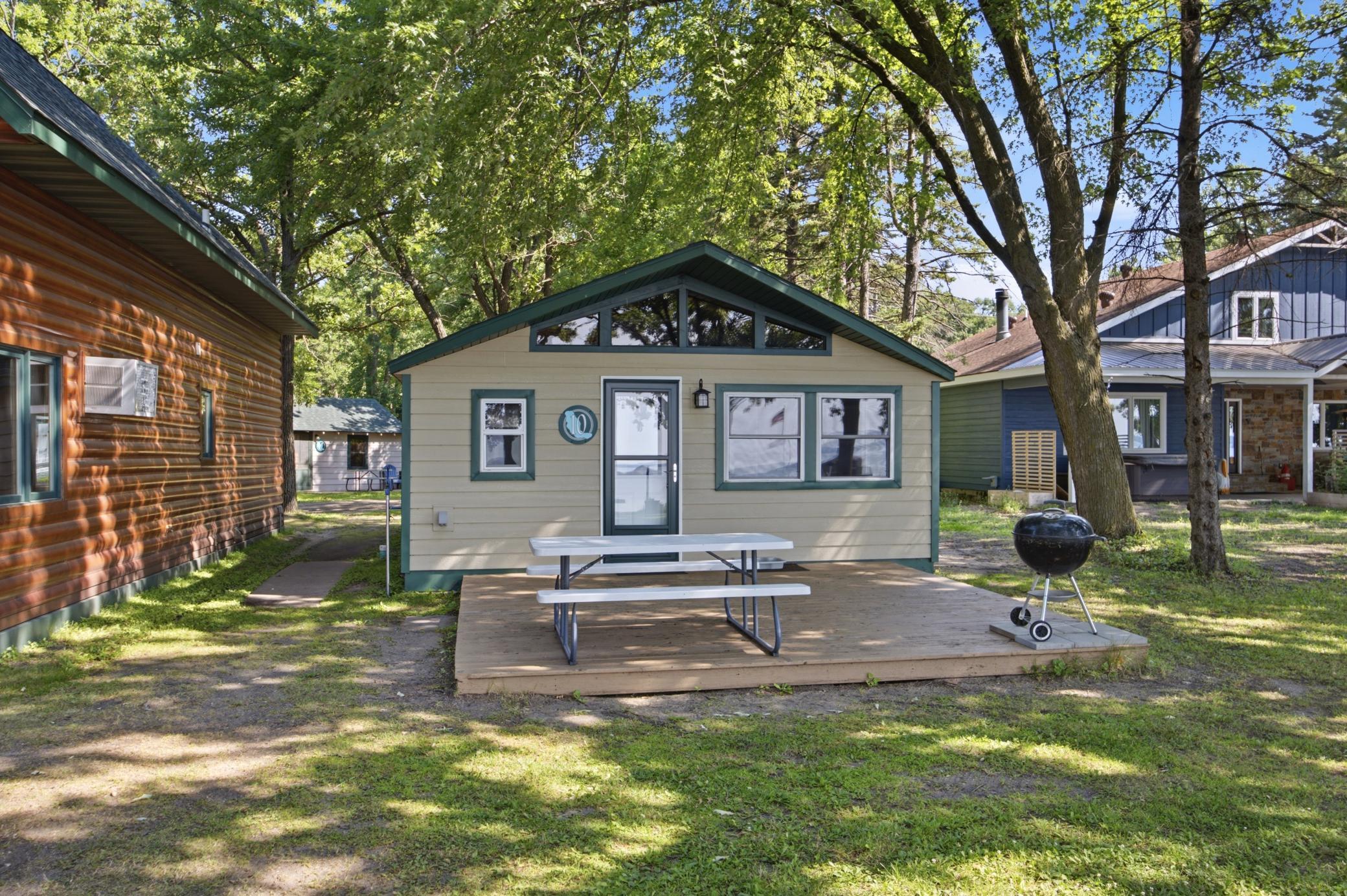 main property photo 18