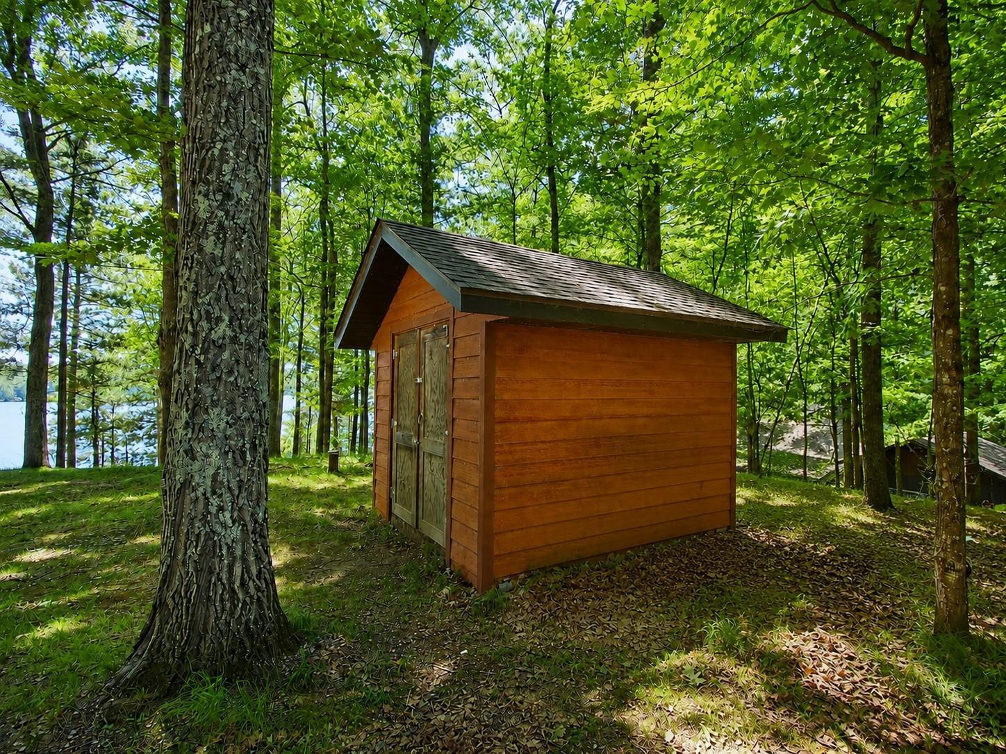 main property photo 51