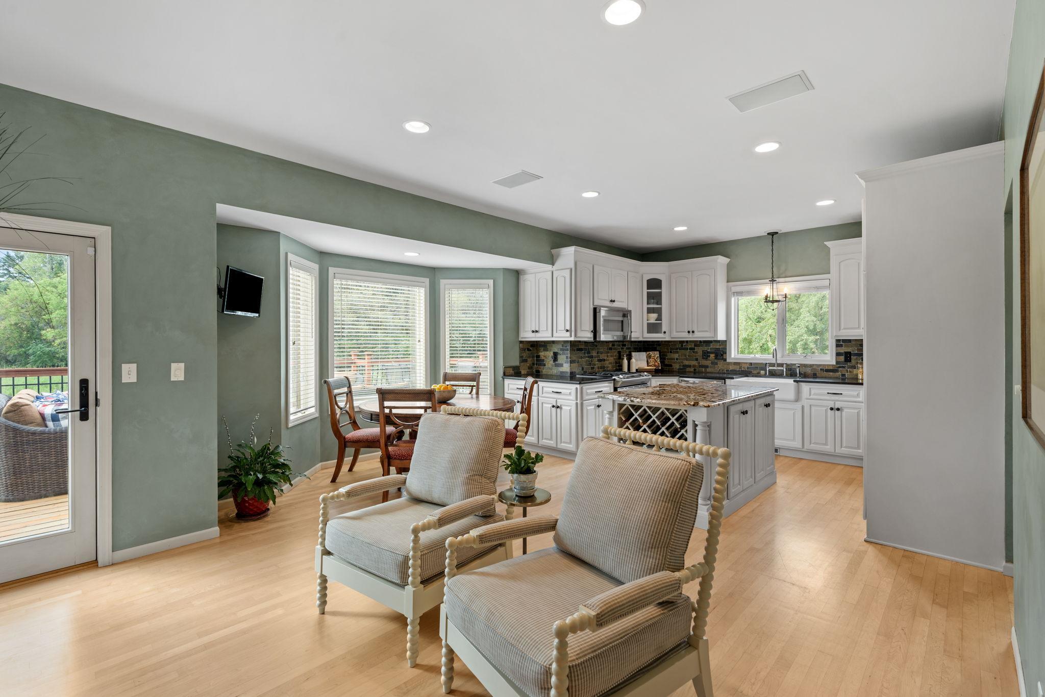 main property photo 16