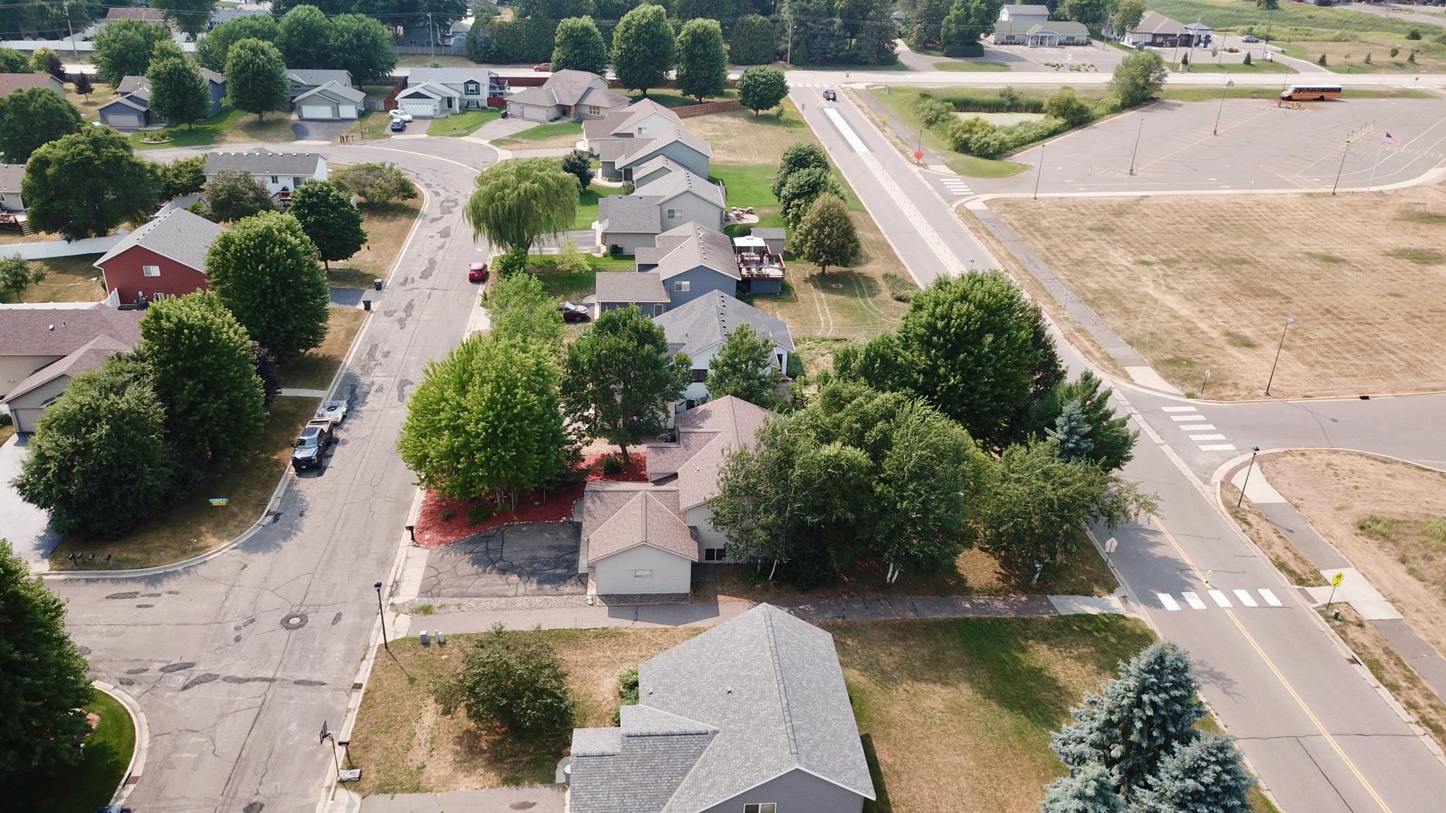 main property photo 19