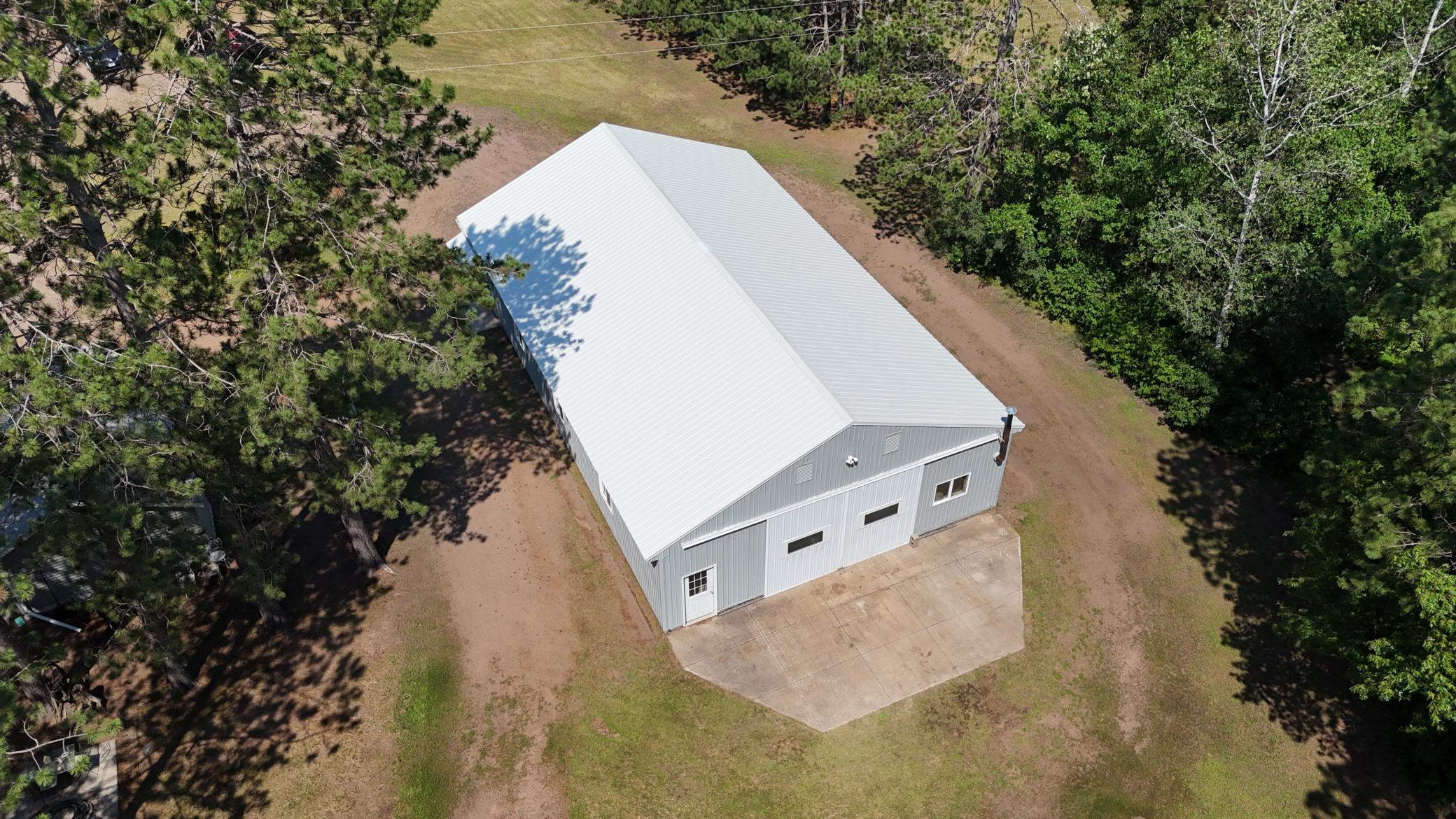 main property photo 4