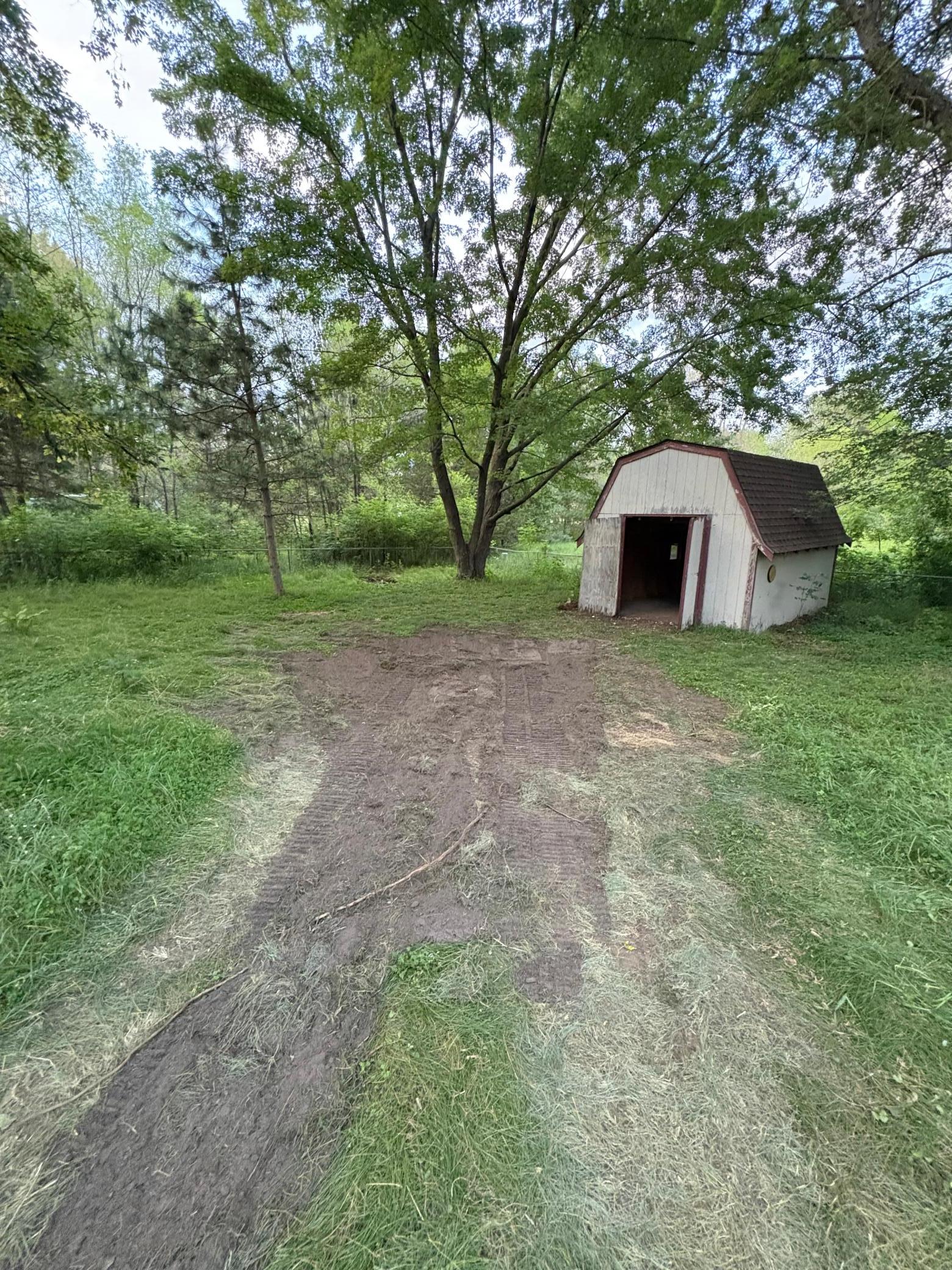 main property photo 6