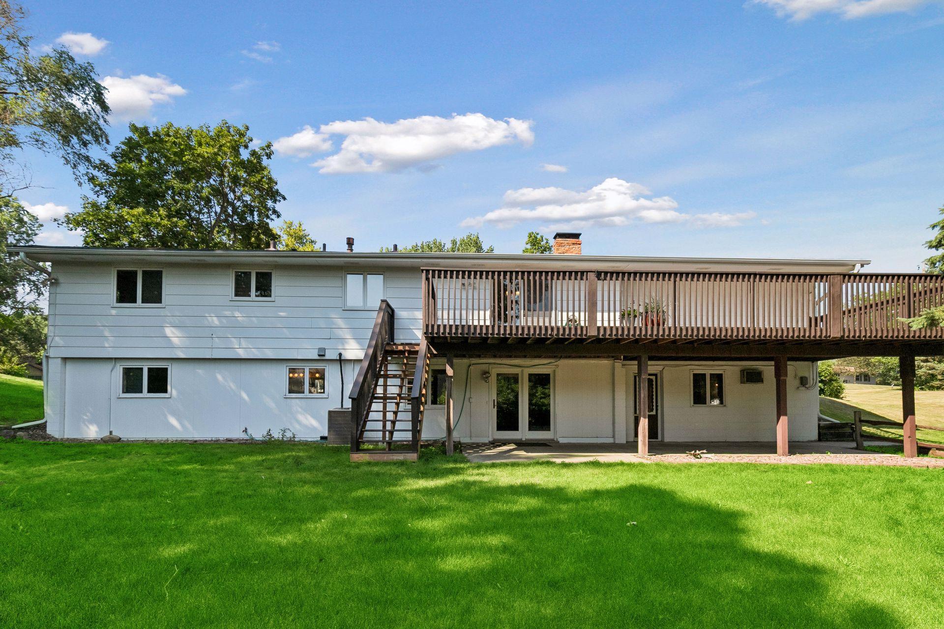 main property photo 41
