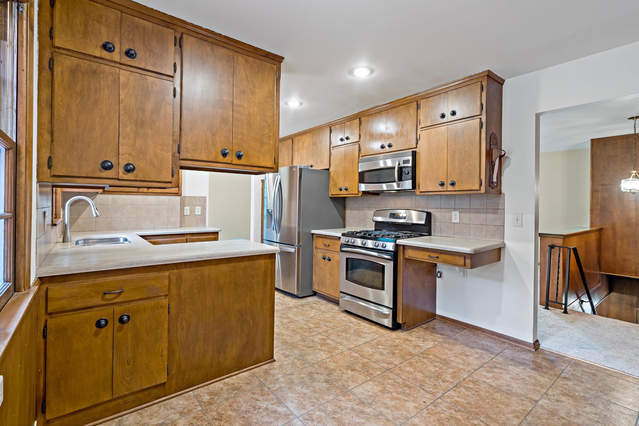 main property photo 15