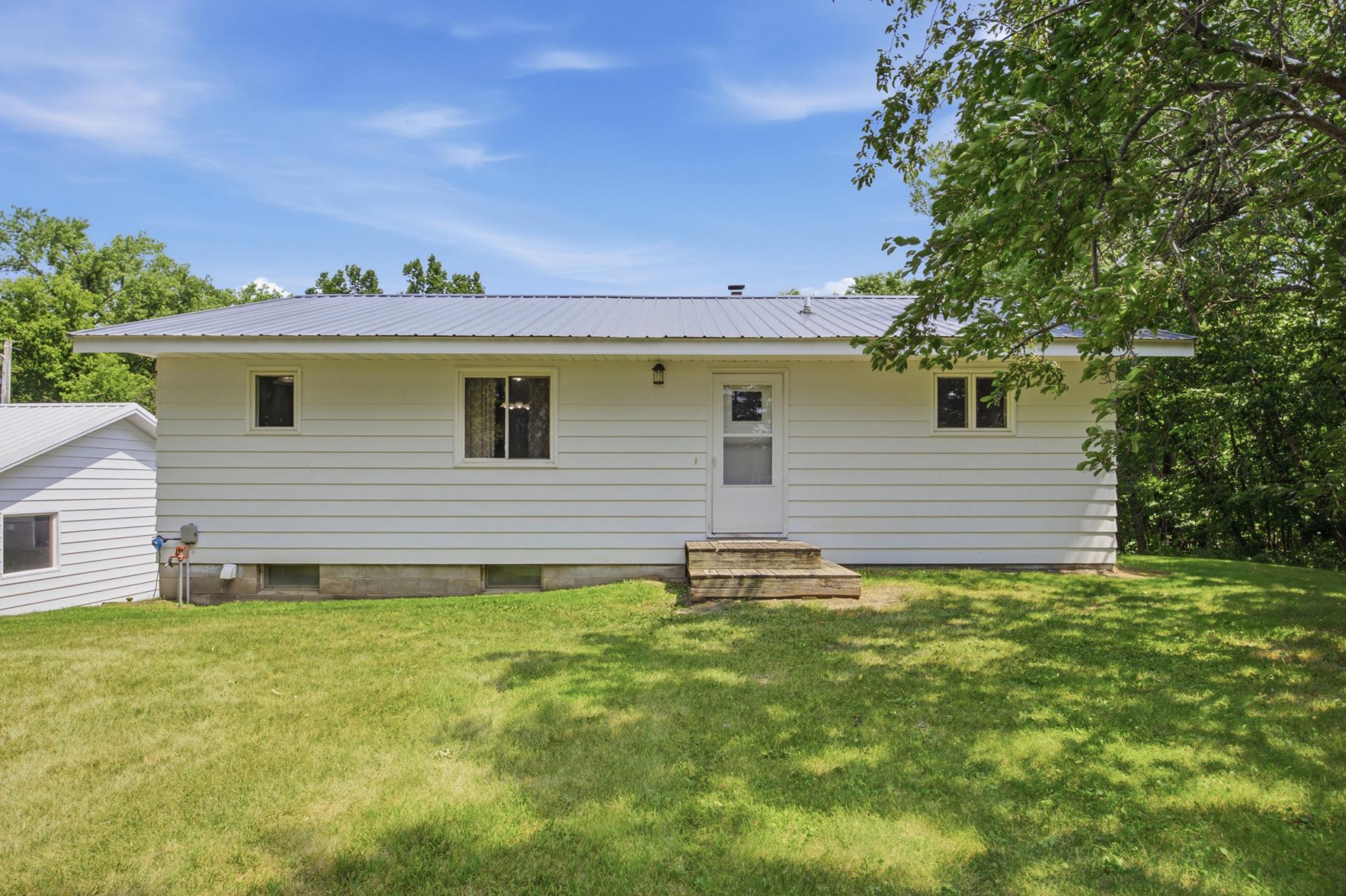 main property photo 0