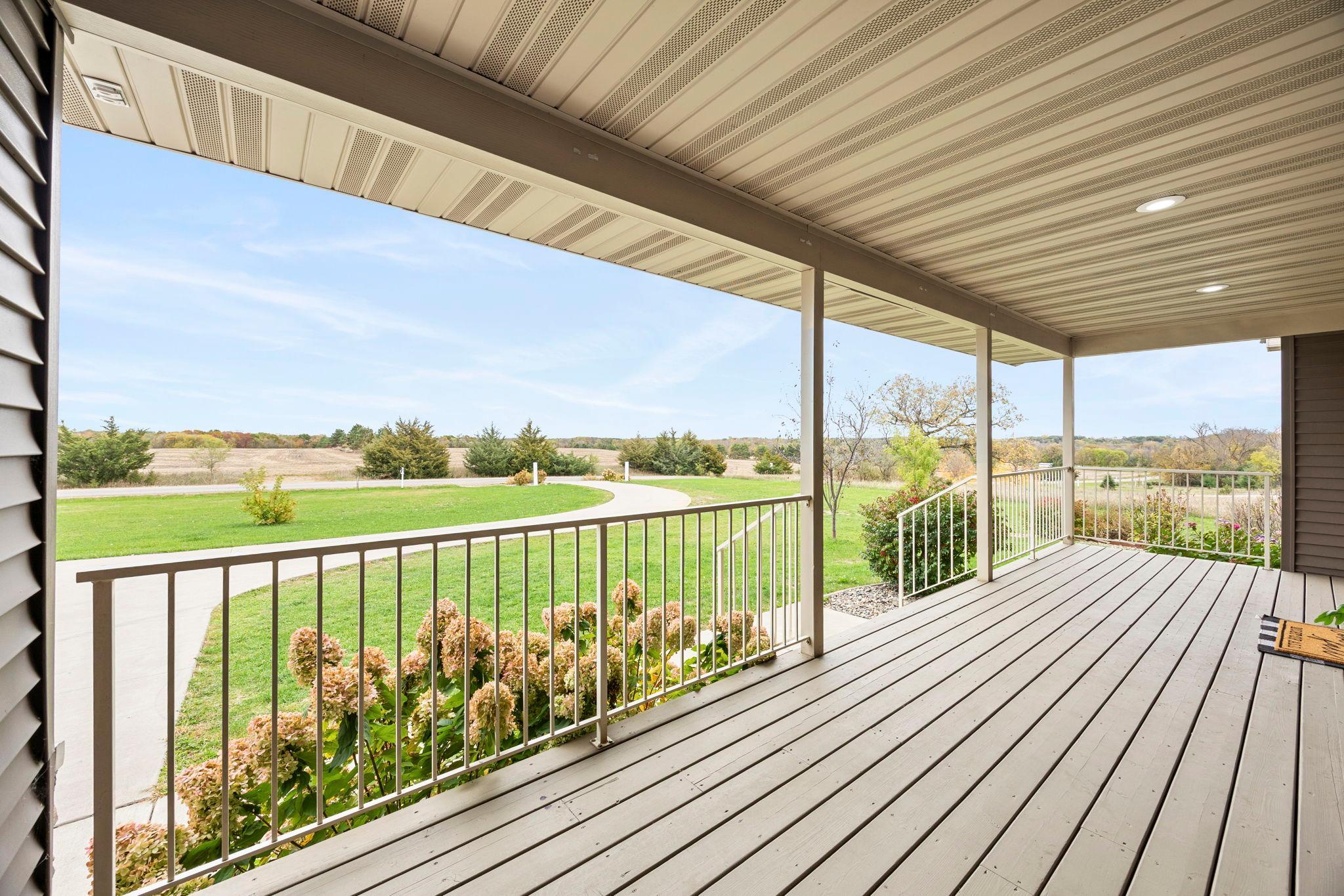 main property photo 7