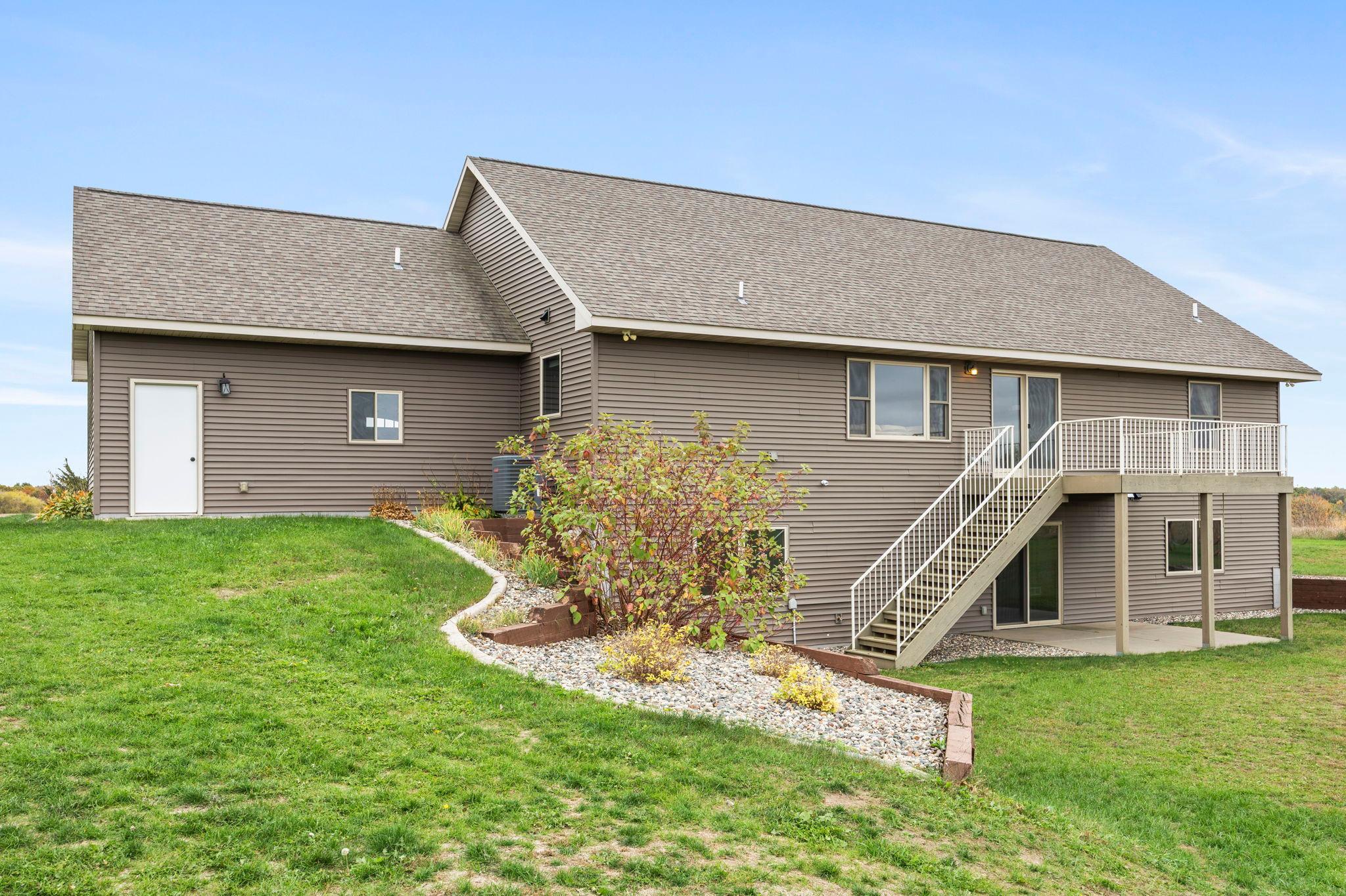 main property photo 74