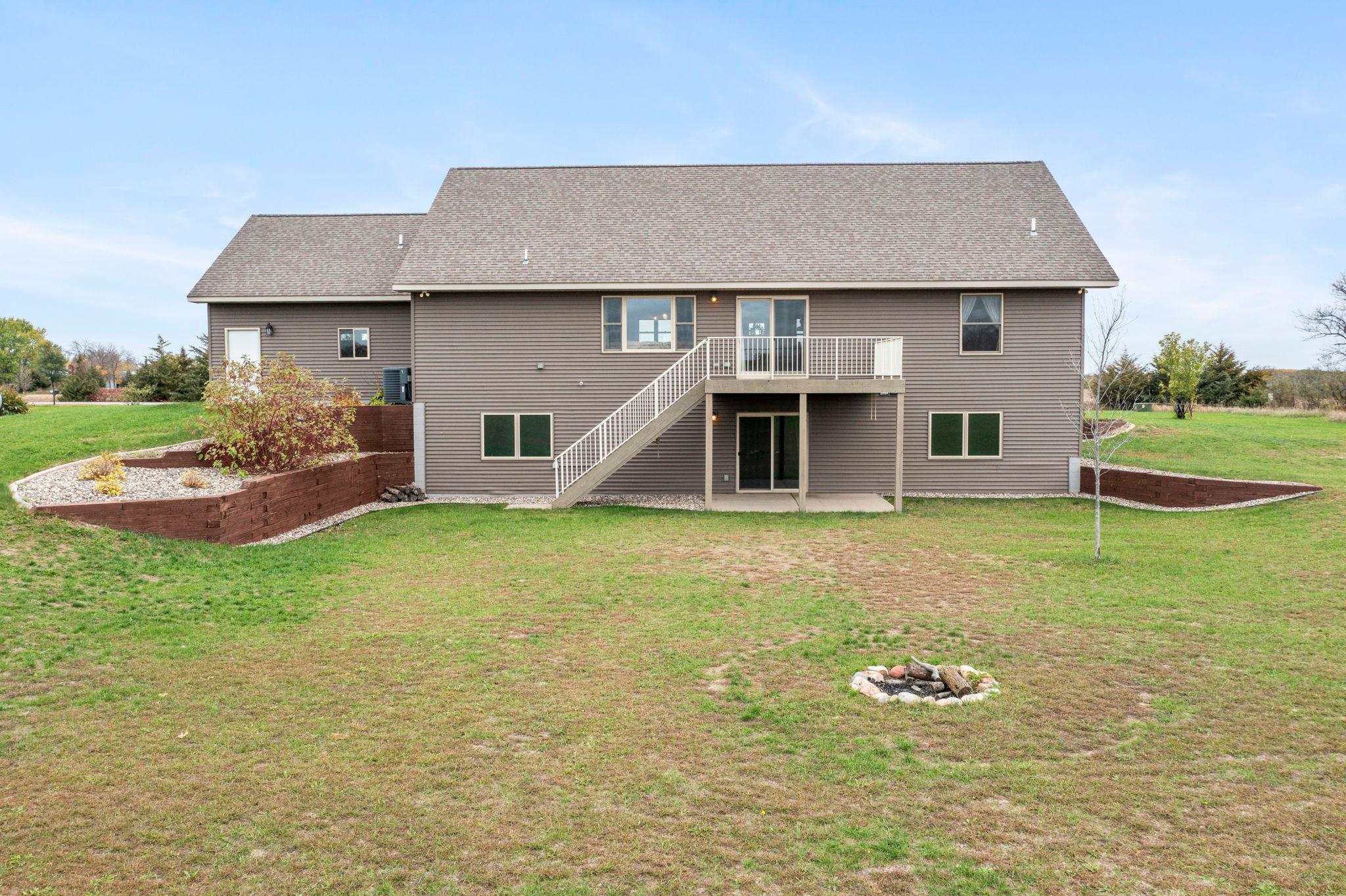 main property photo 83