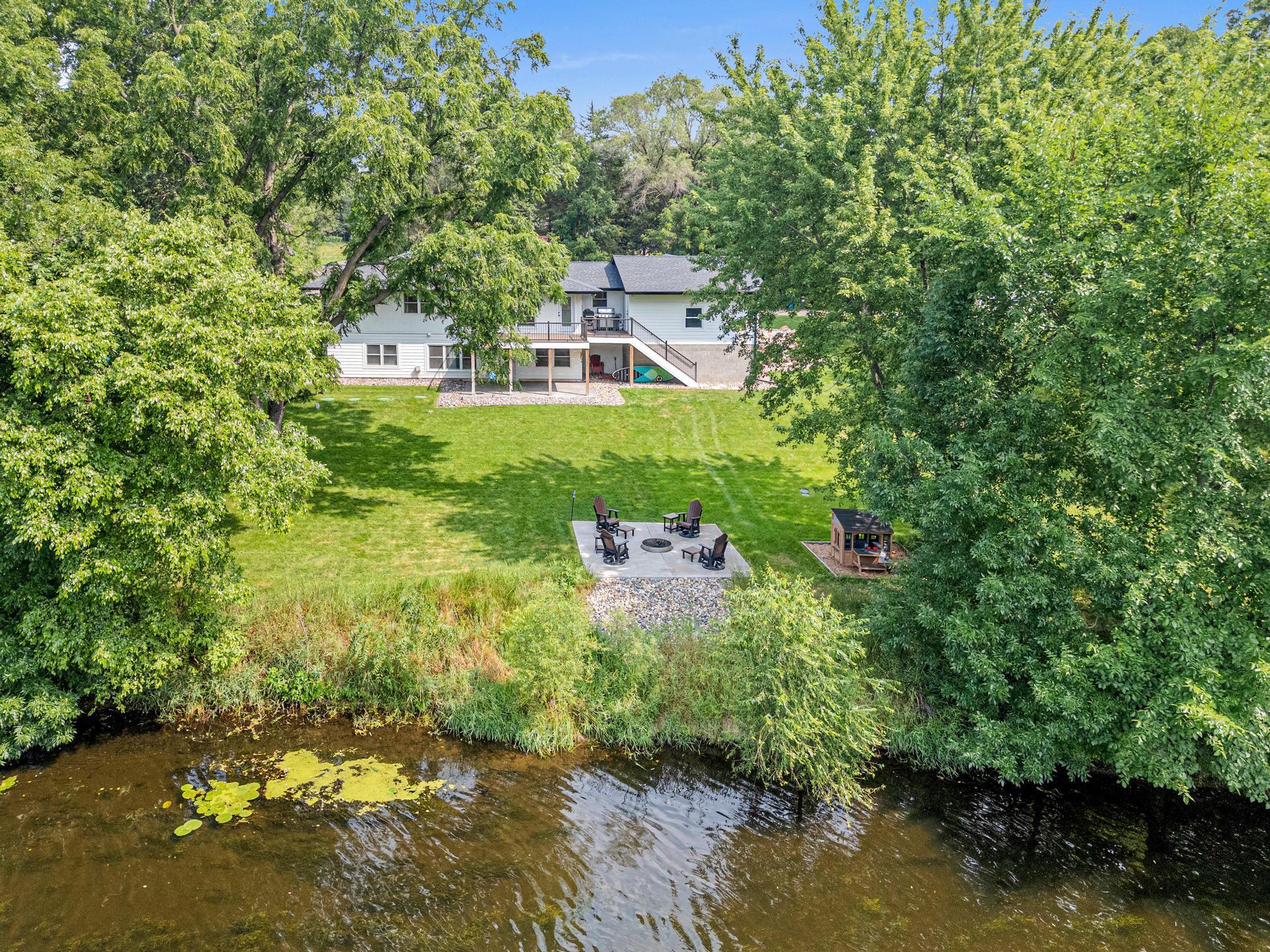 main property photo 45