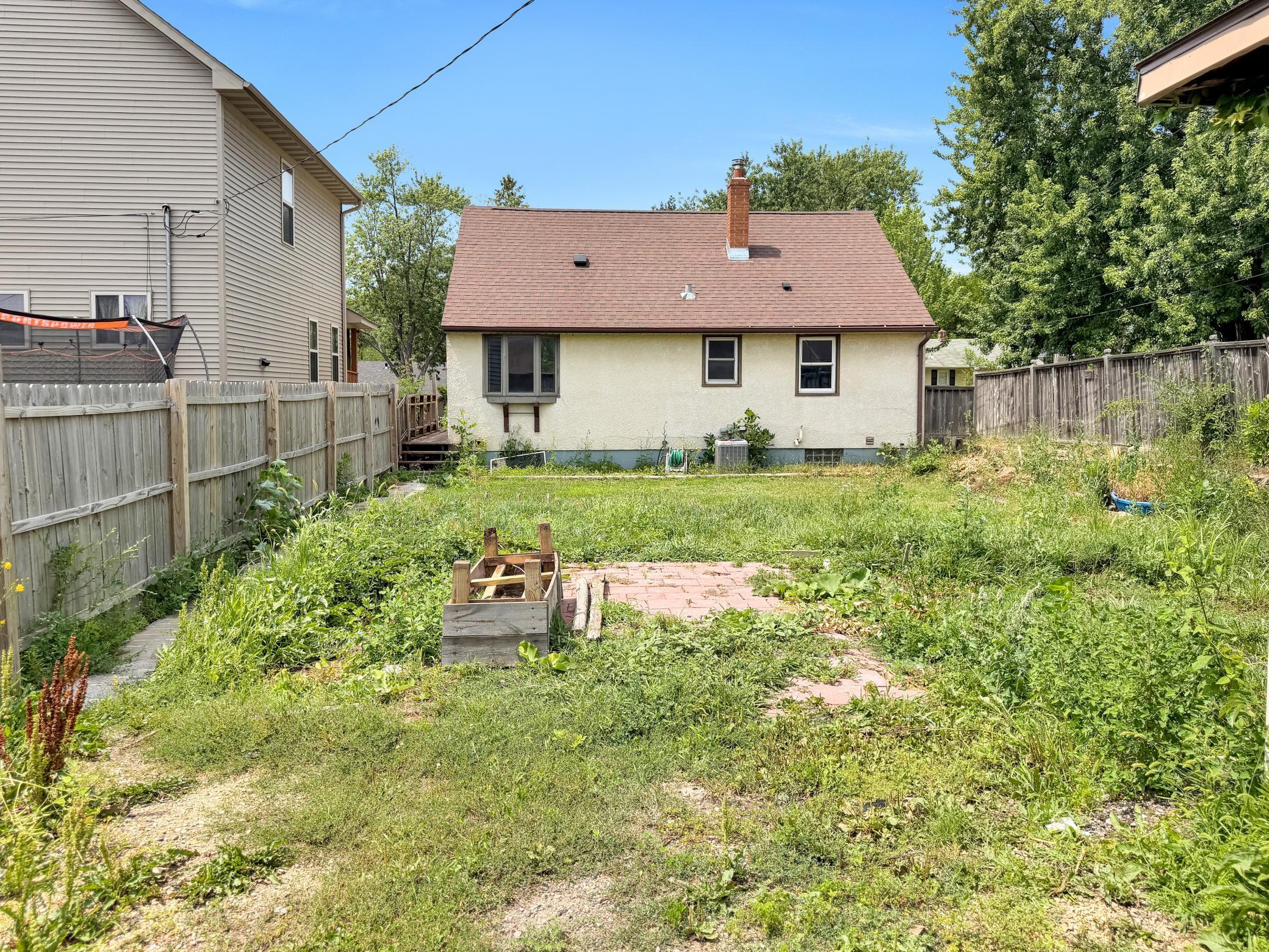 main property photo 54