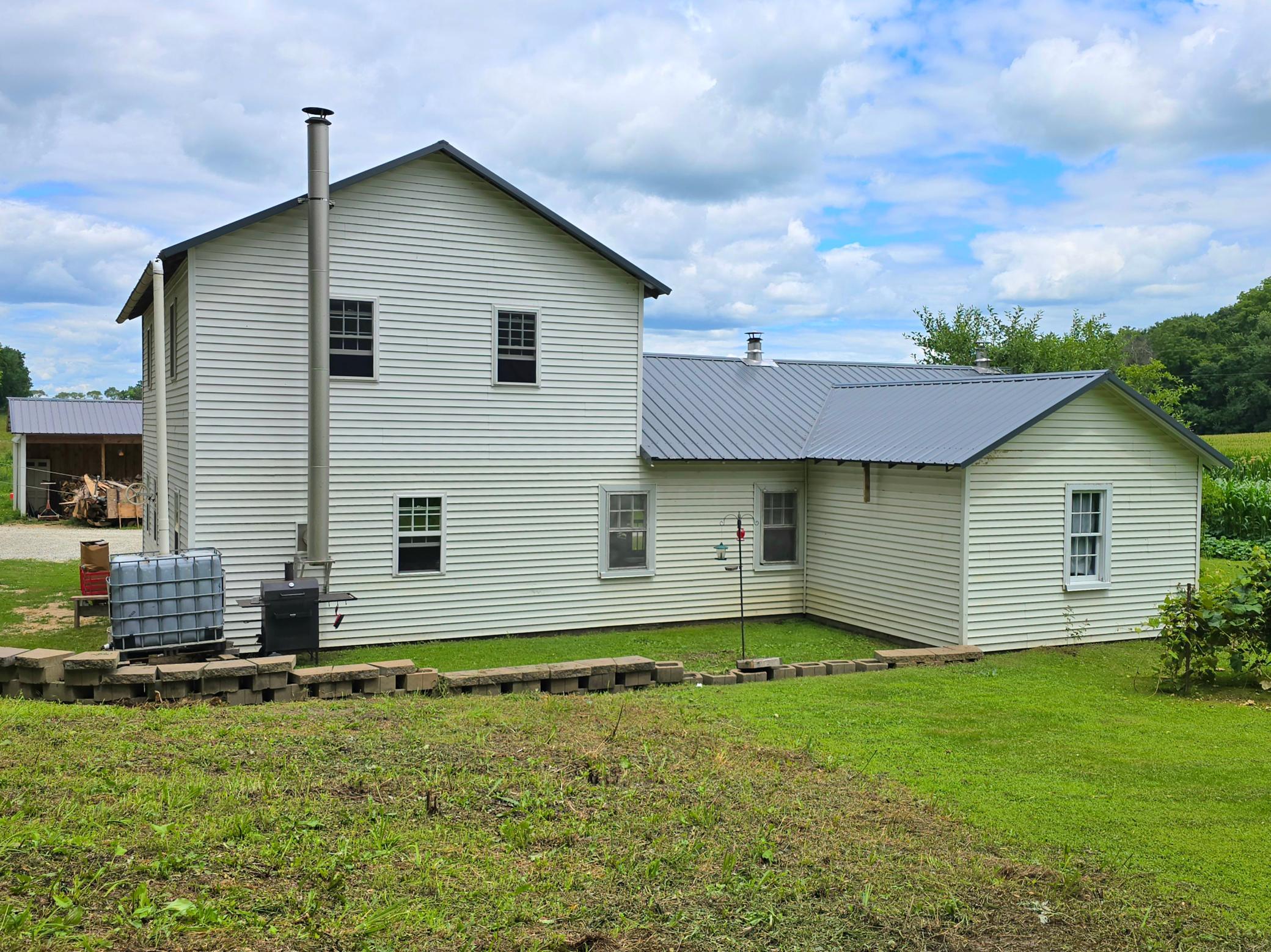 main property photo 25