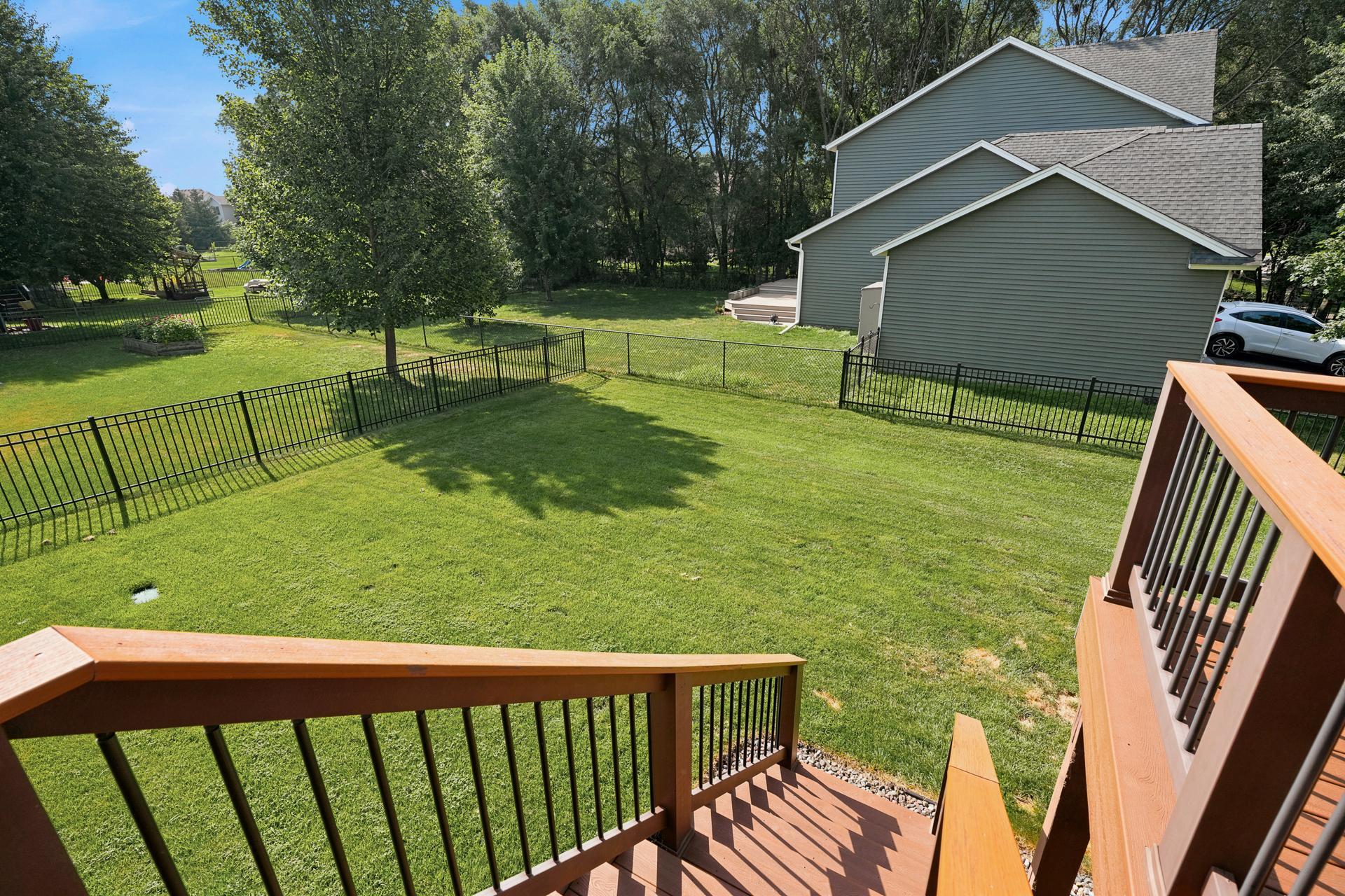 main property photo 6