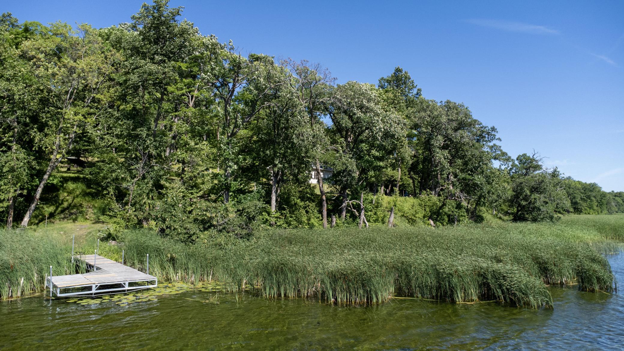 main property photo 23