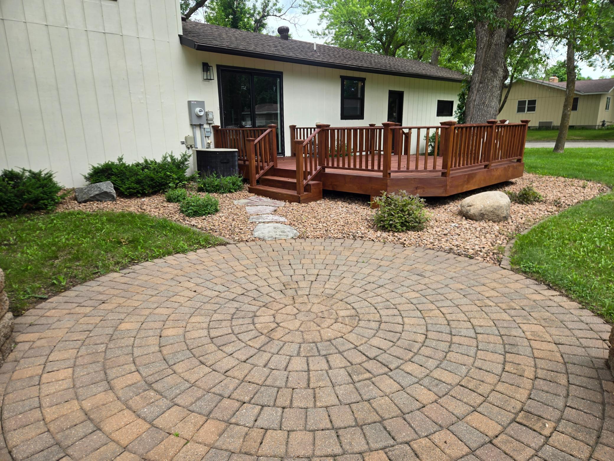 main property photo 50