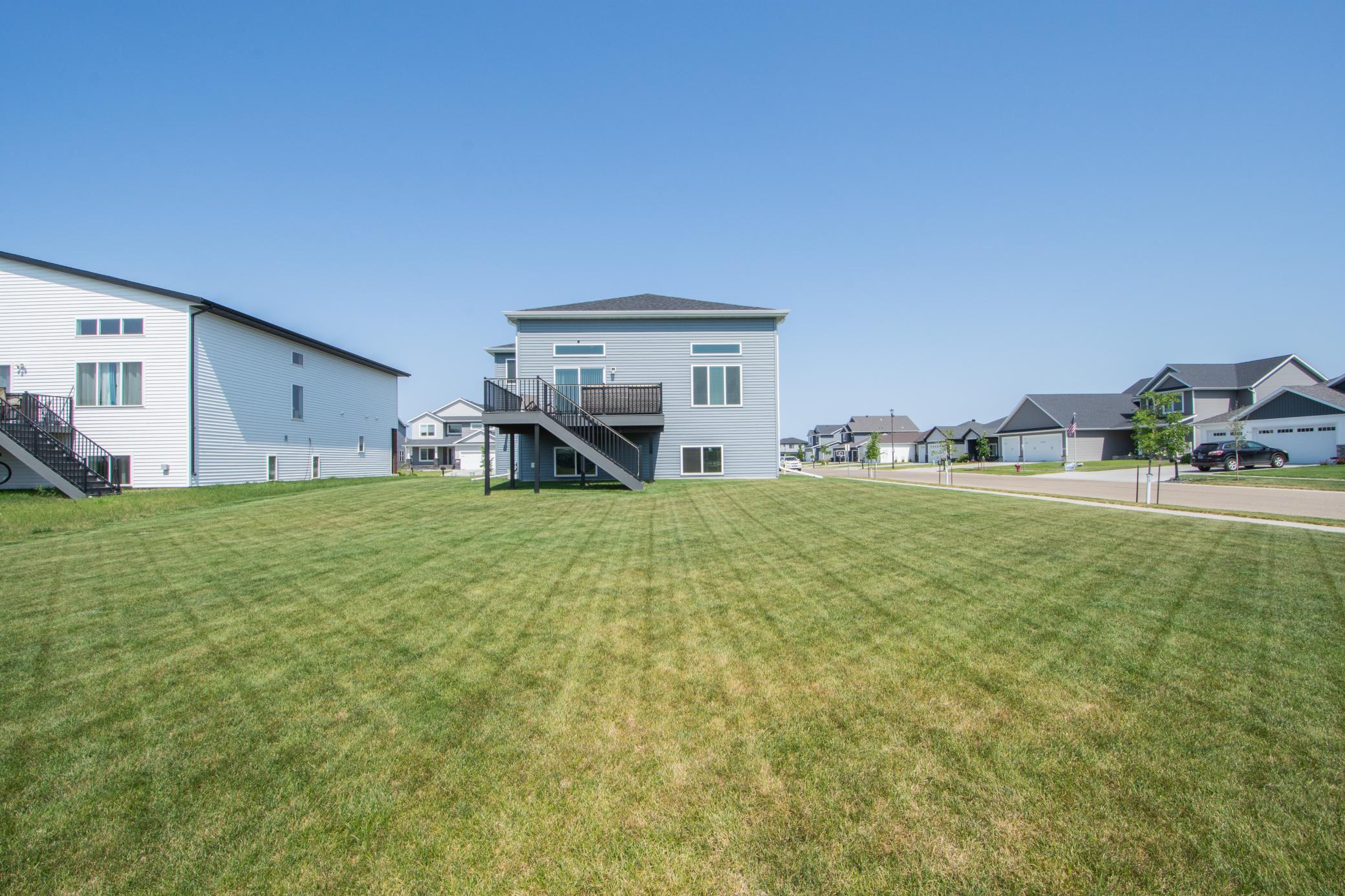 main property photo 29