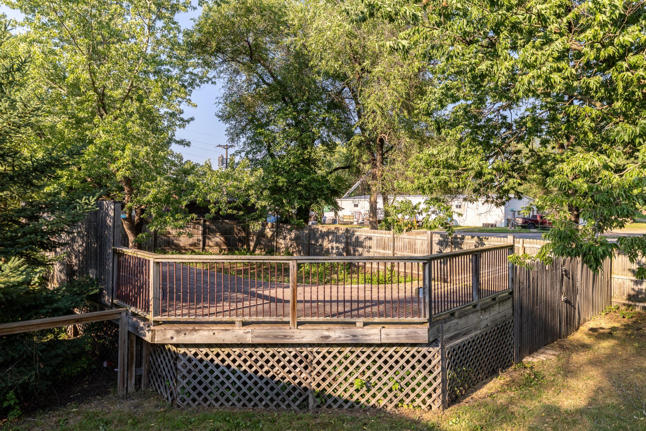 main property photo 44
