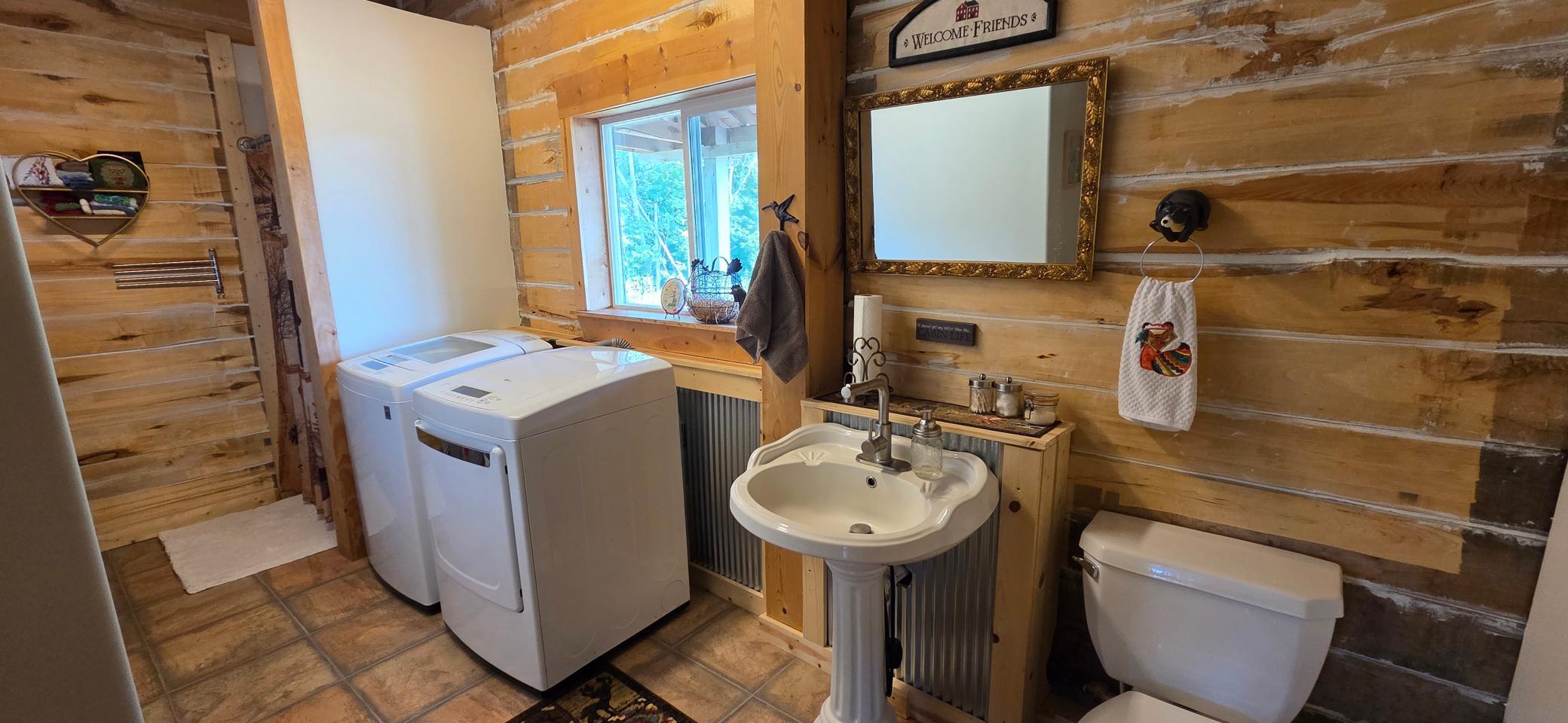 main property photo 16