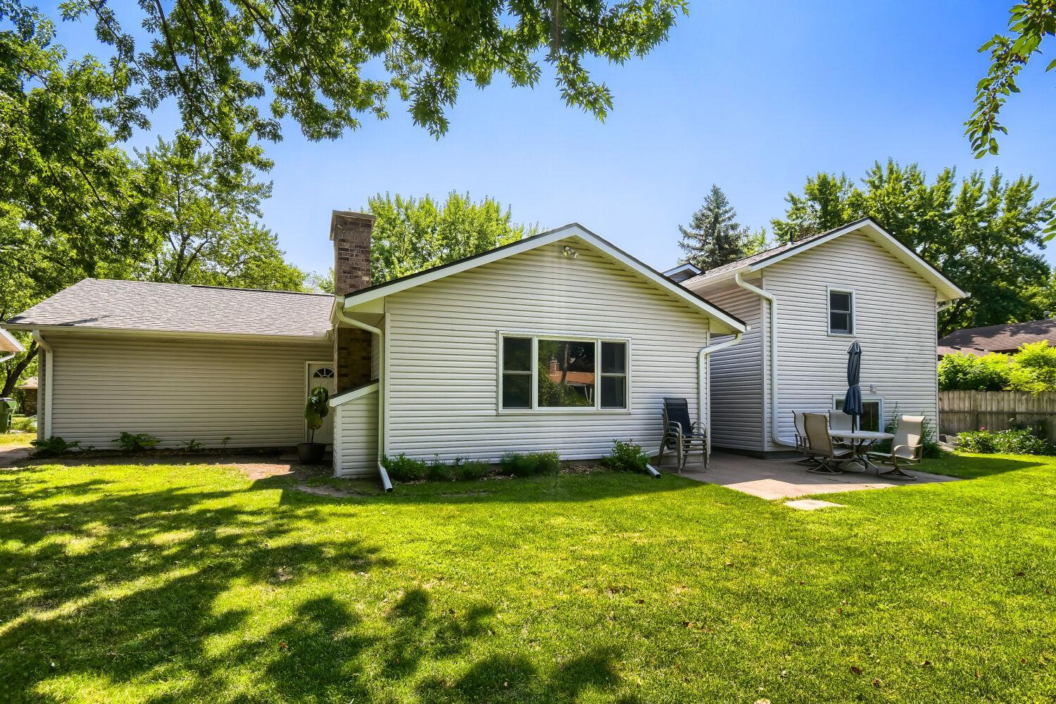 main property photo 25