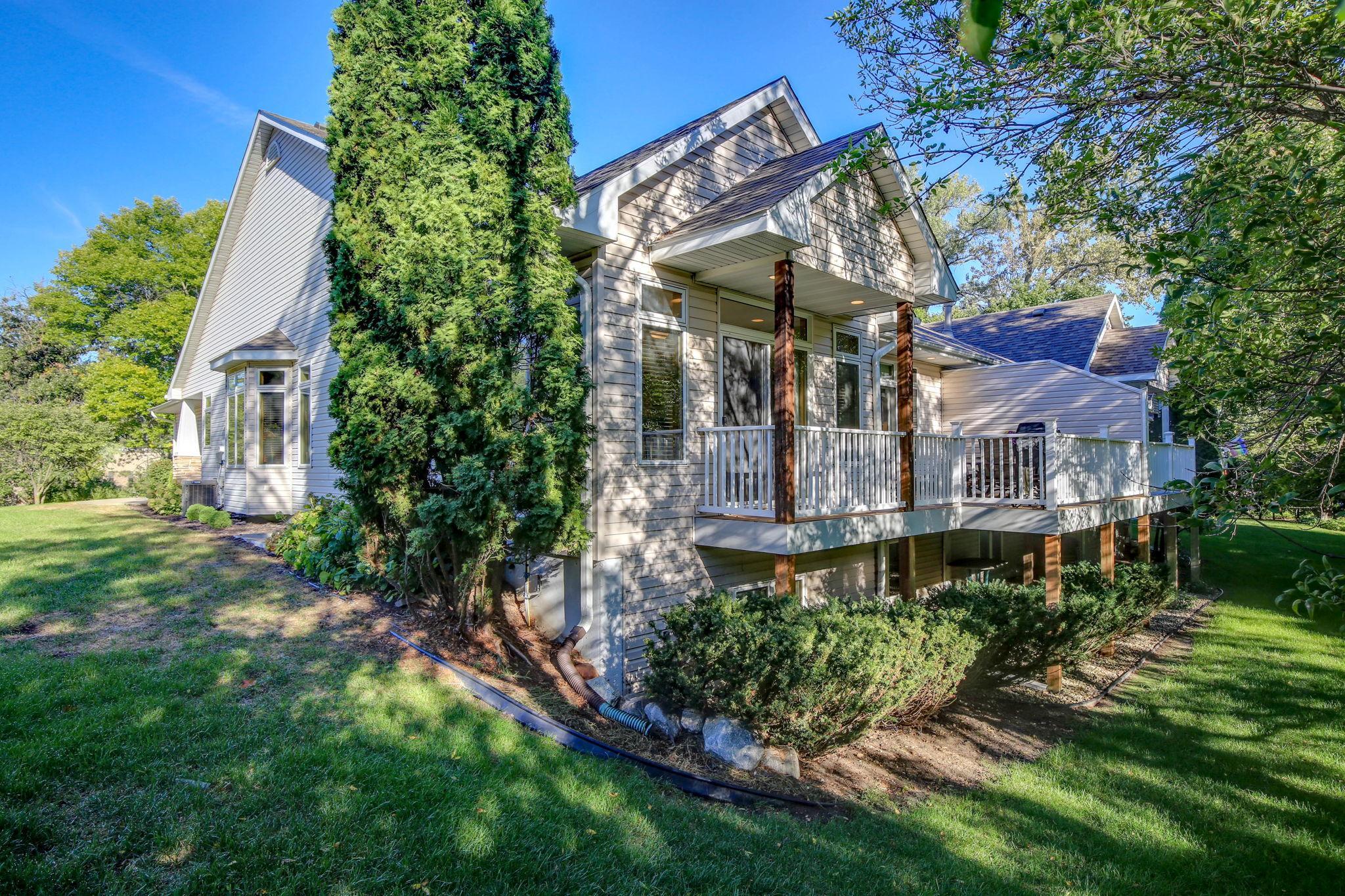 main property photo 15
