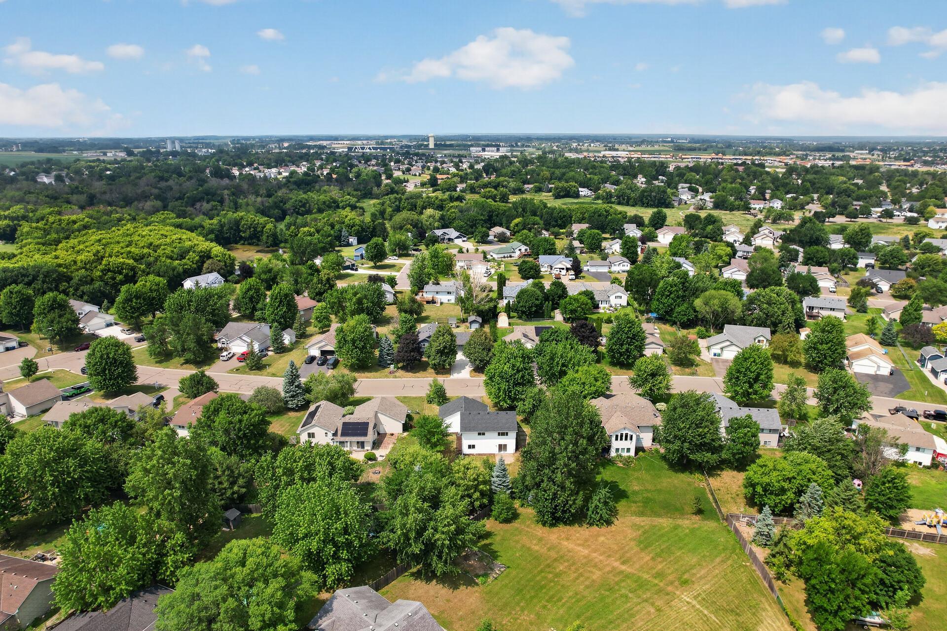 main property photo 50
