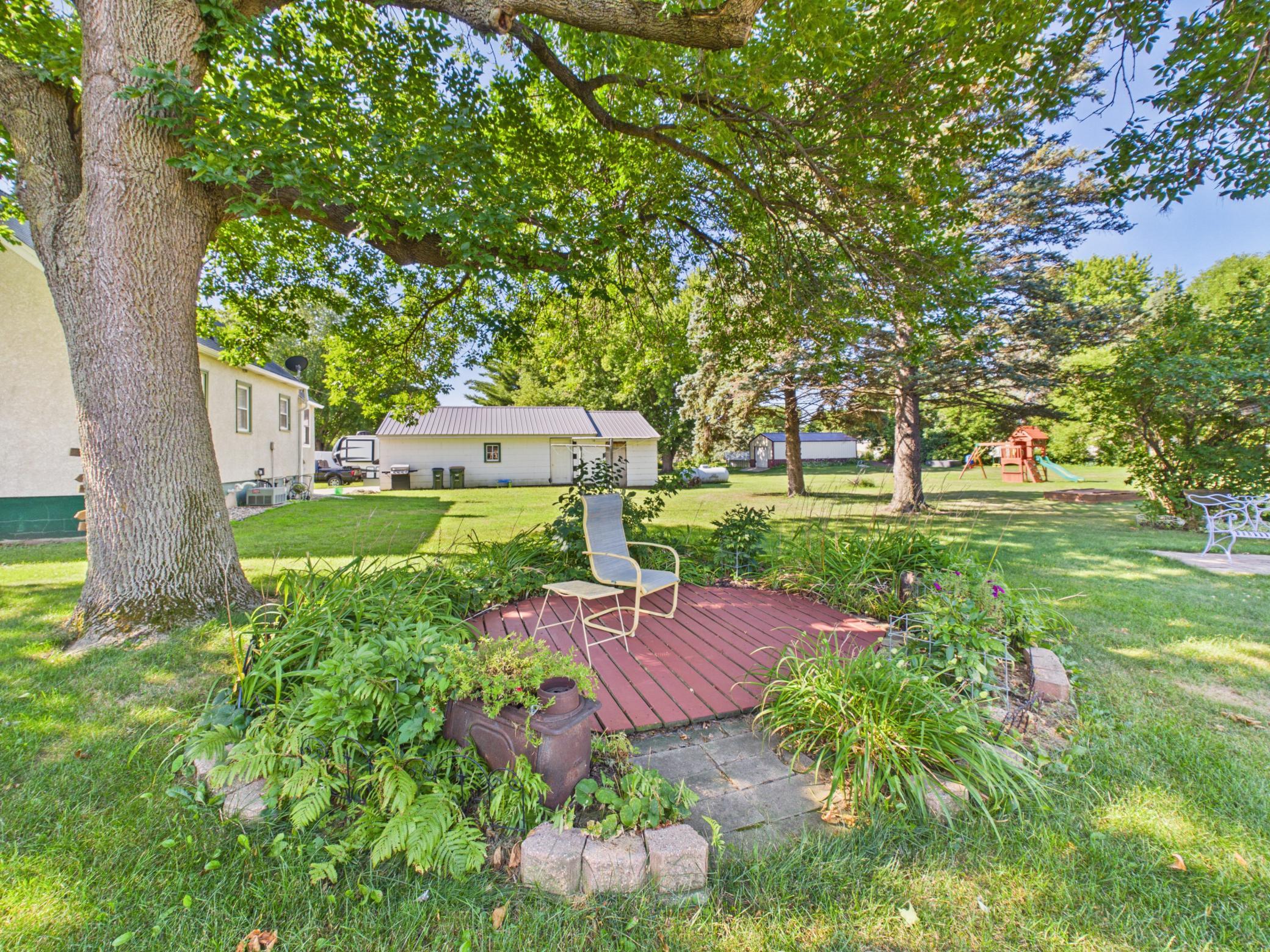 main property photo 27