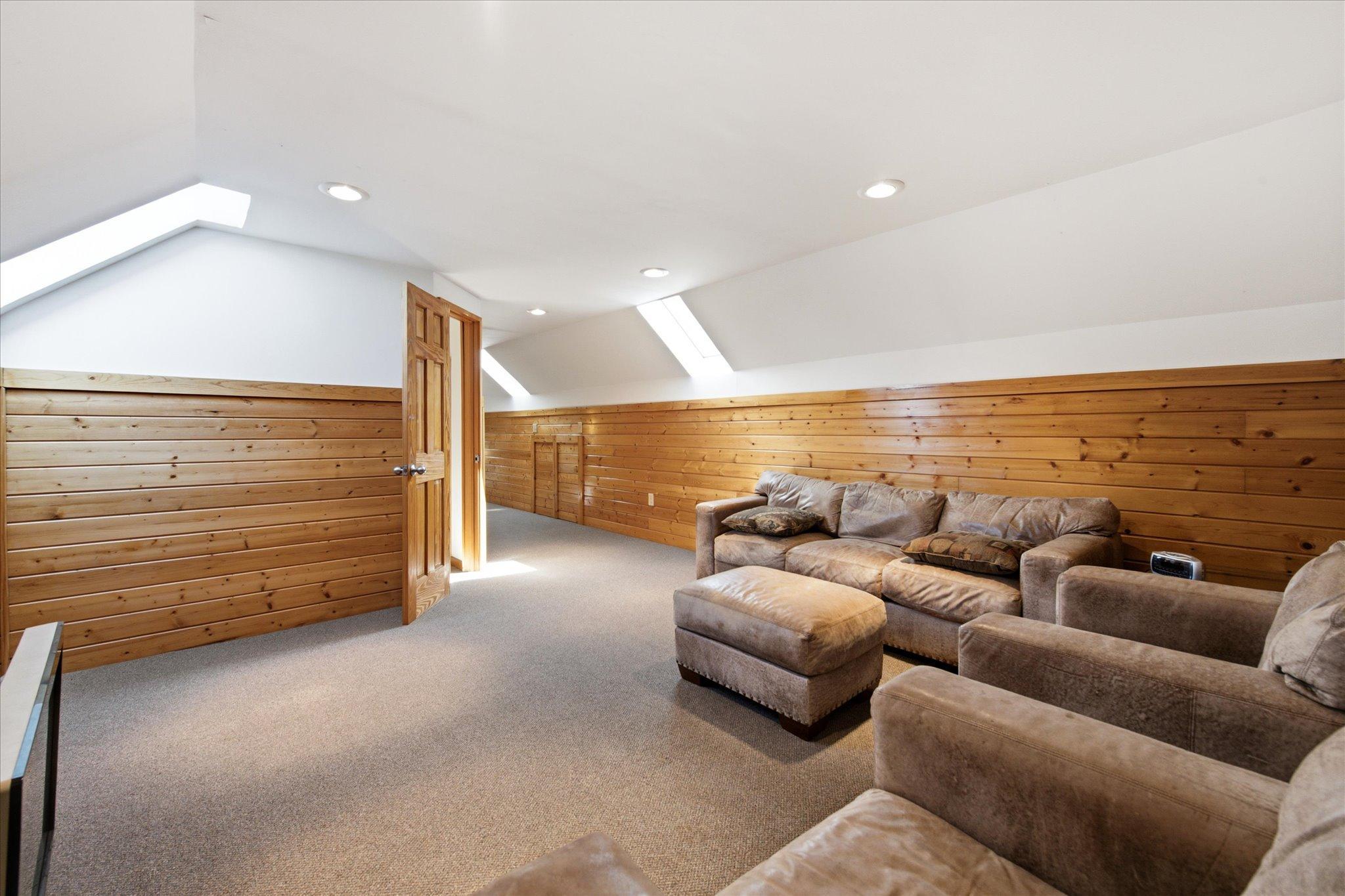 main property photo 116