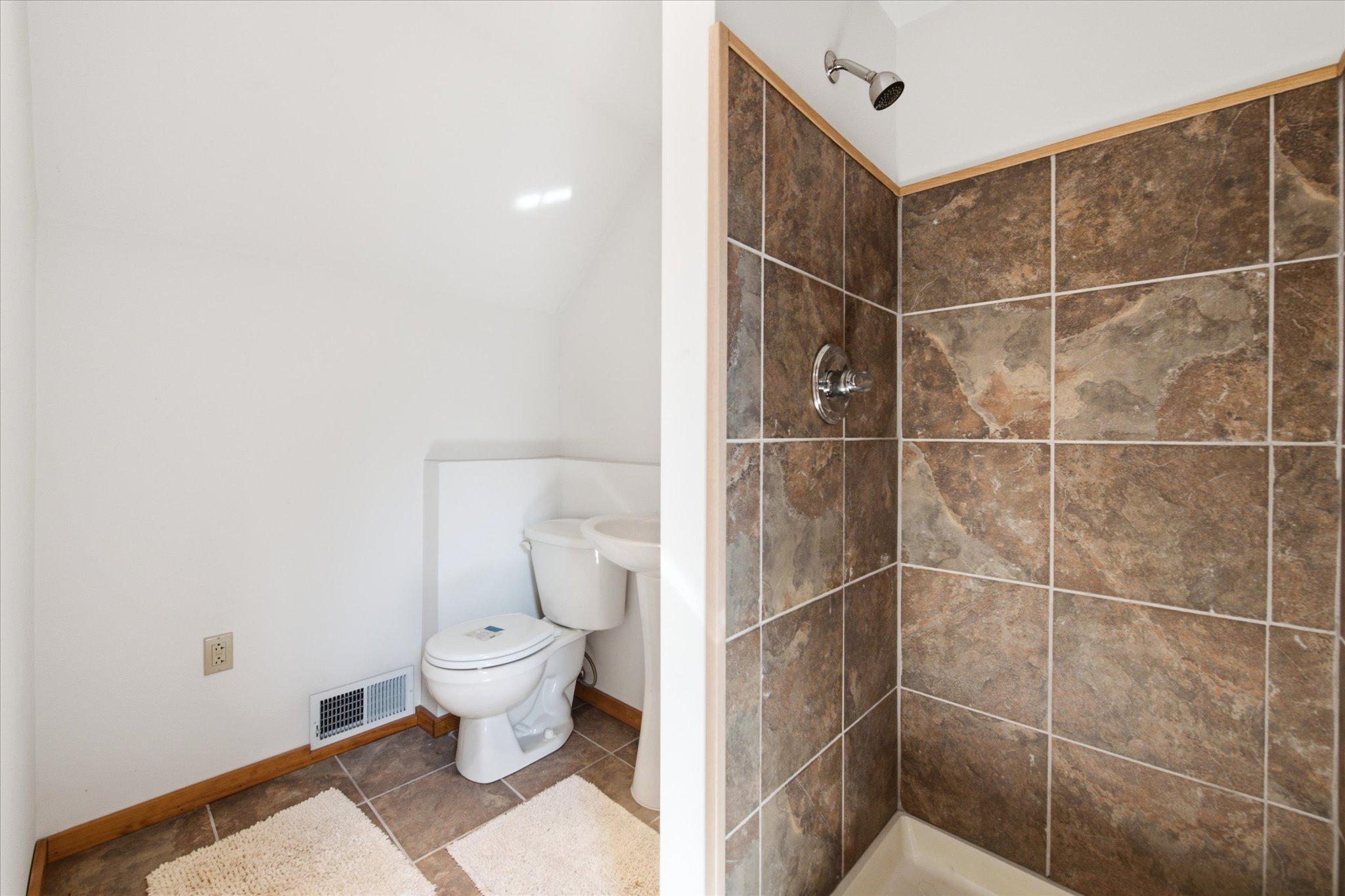main property photo 117