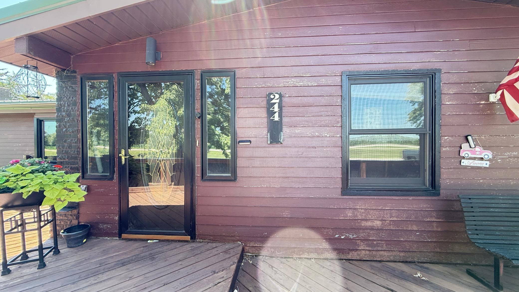 main property photo 10