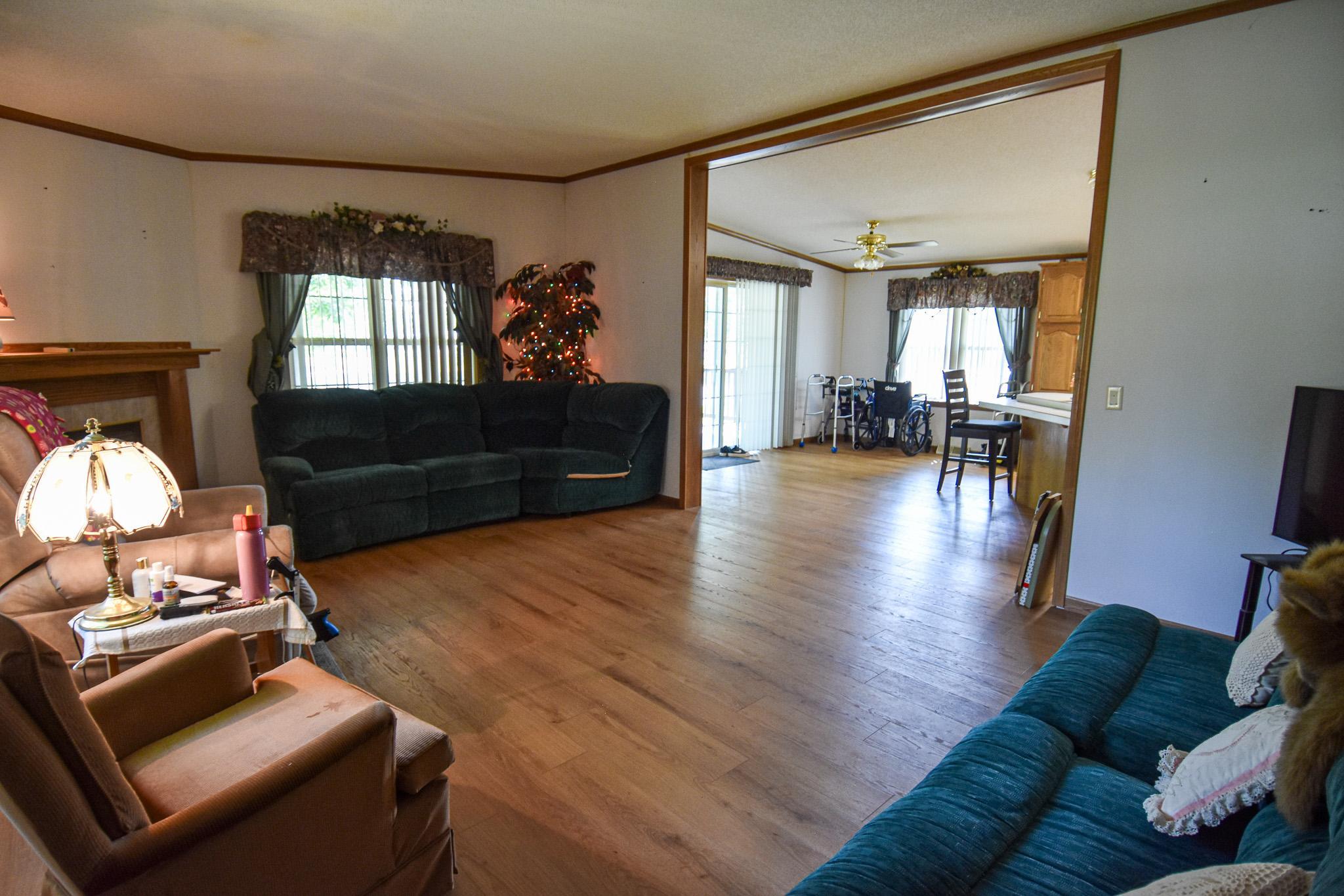 main property photo 16