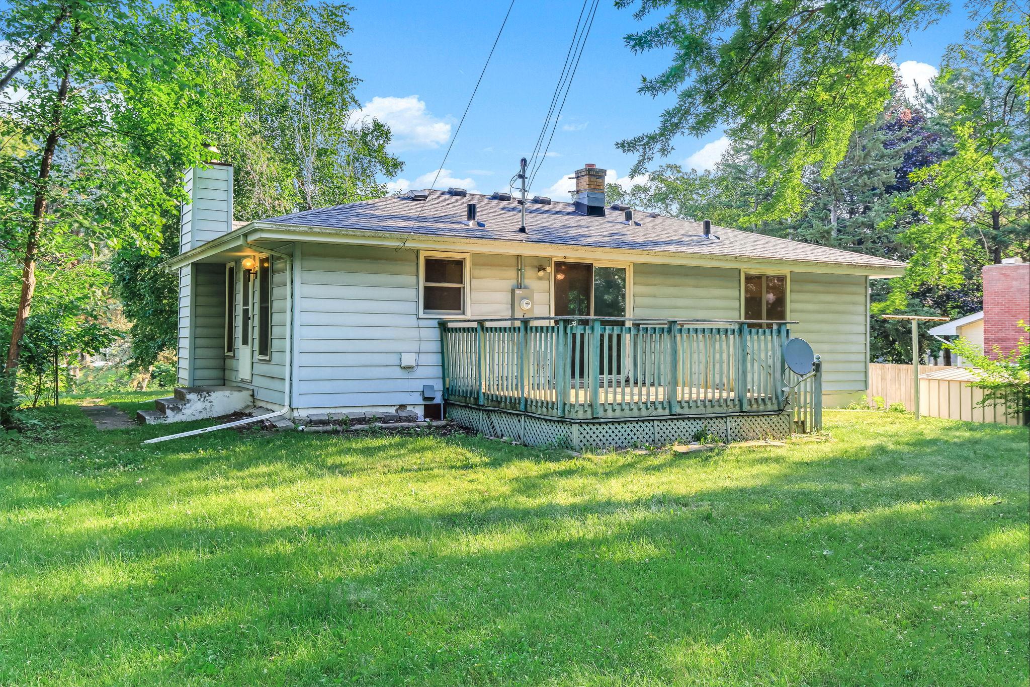main property photo 25